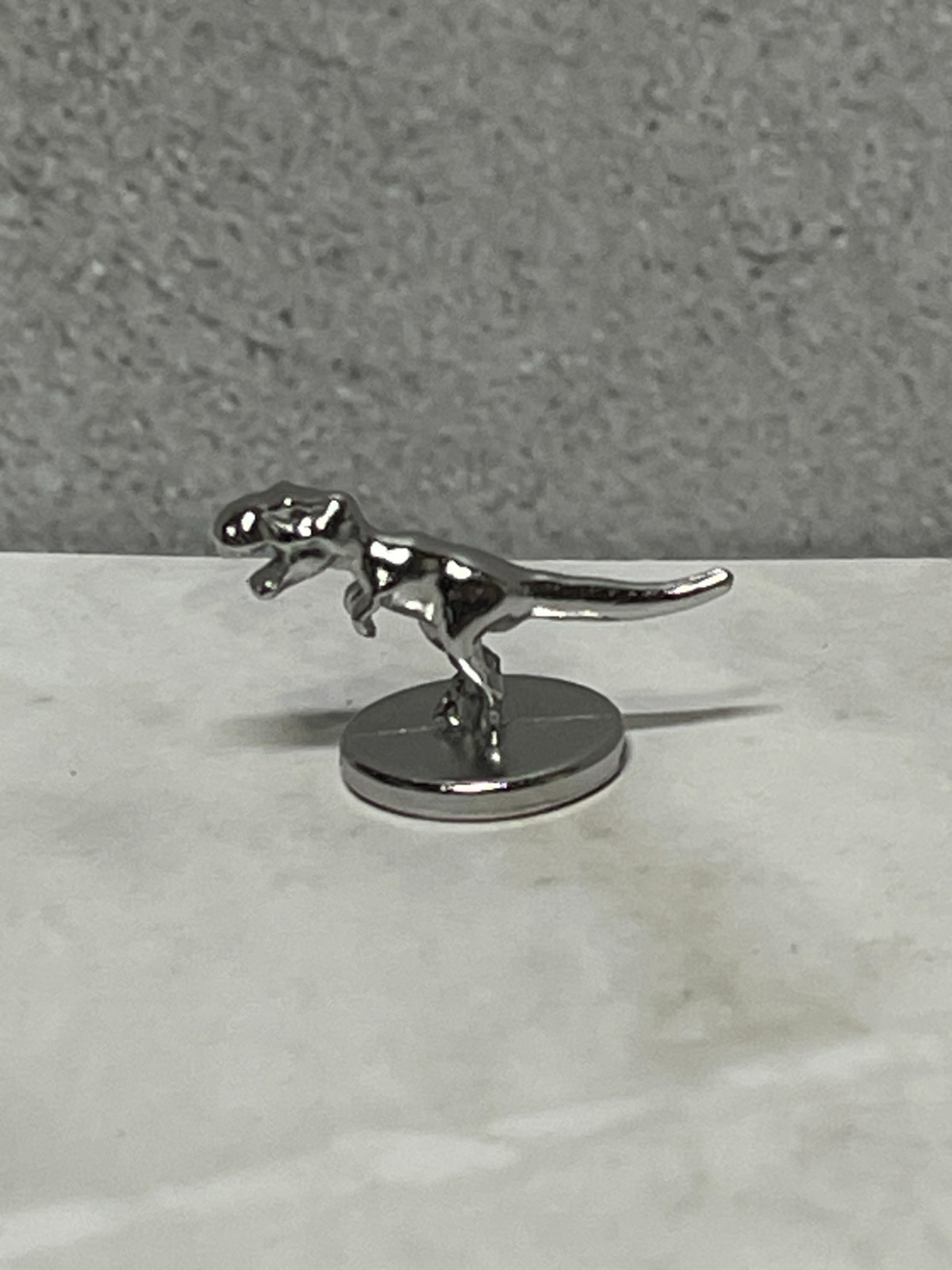 2019 Friends TV Series Monopoly – Replacement Metal Token (new) Ross’ Dinosaur