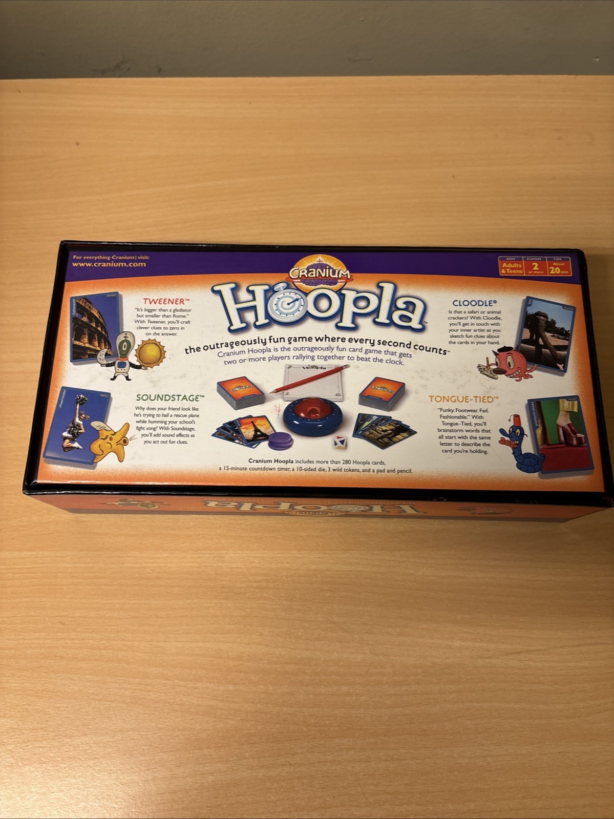 Hoopla Cranium Adult/Teen Board Game.