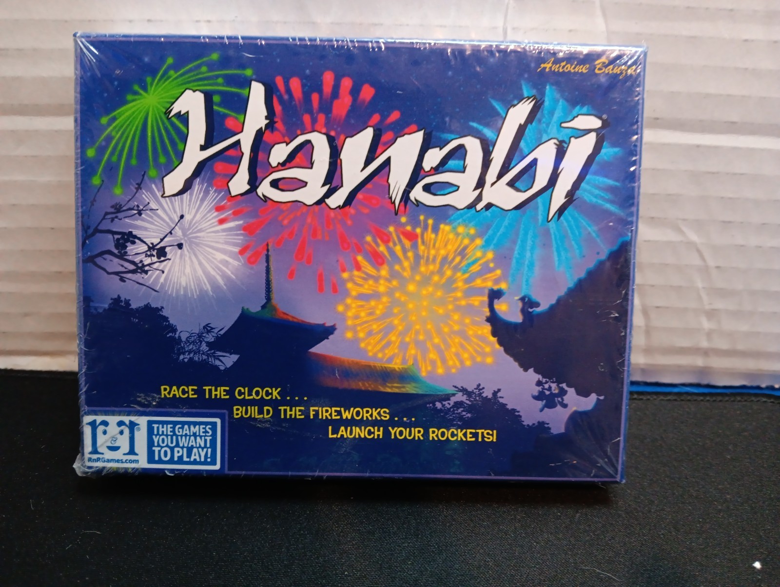 Hanabi Card Game NEW Sealed Cooperative Fireworks Game (2-5 players)