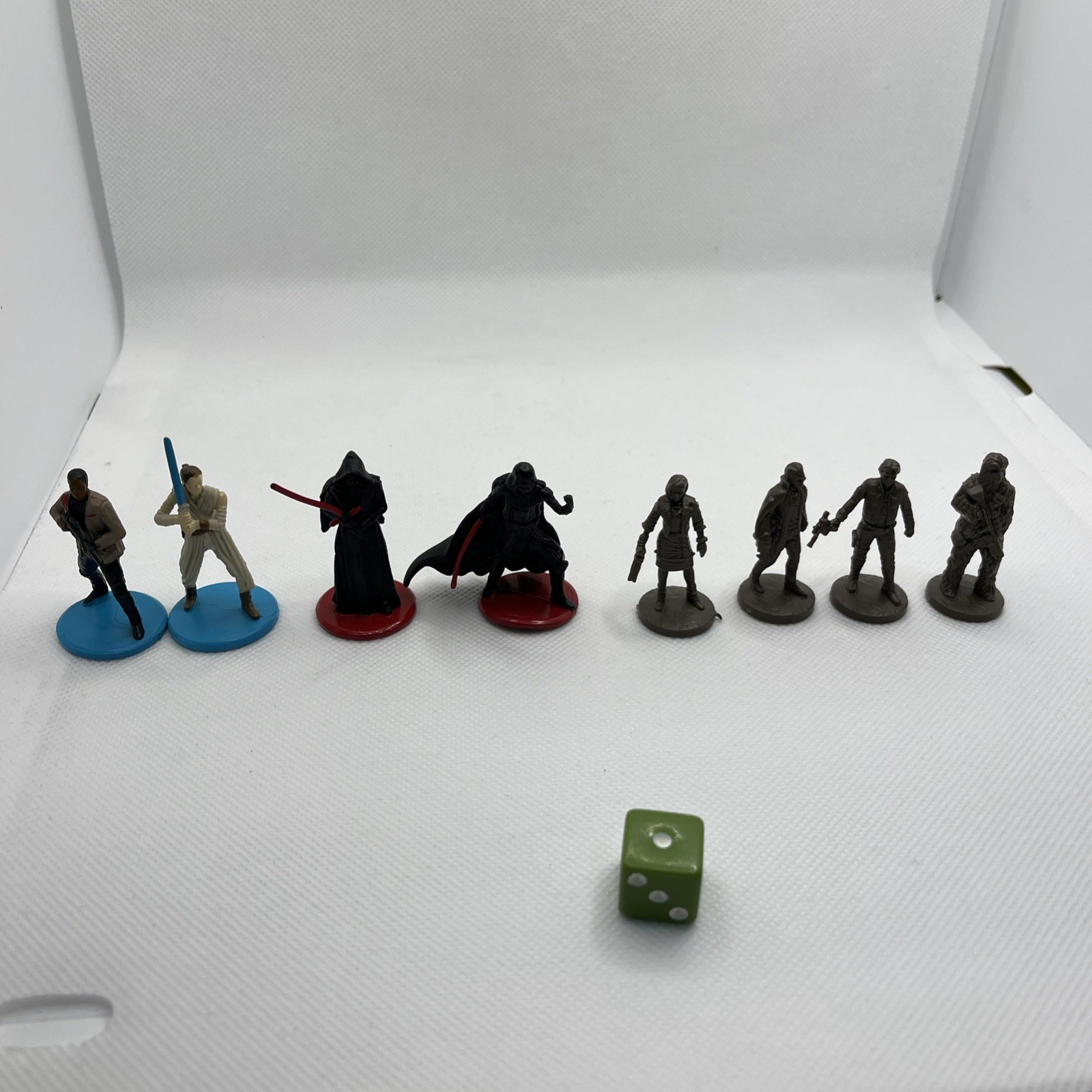Star Wars The Force Awakens Character Figures Tokens