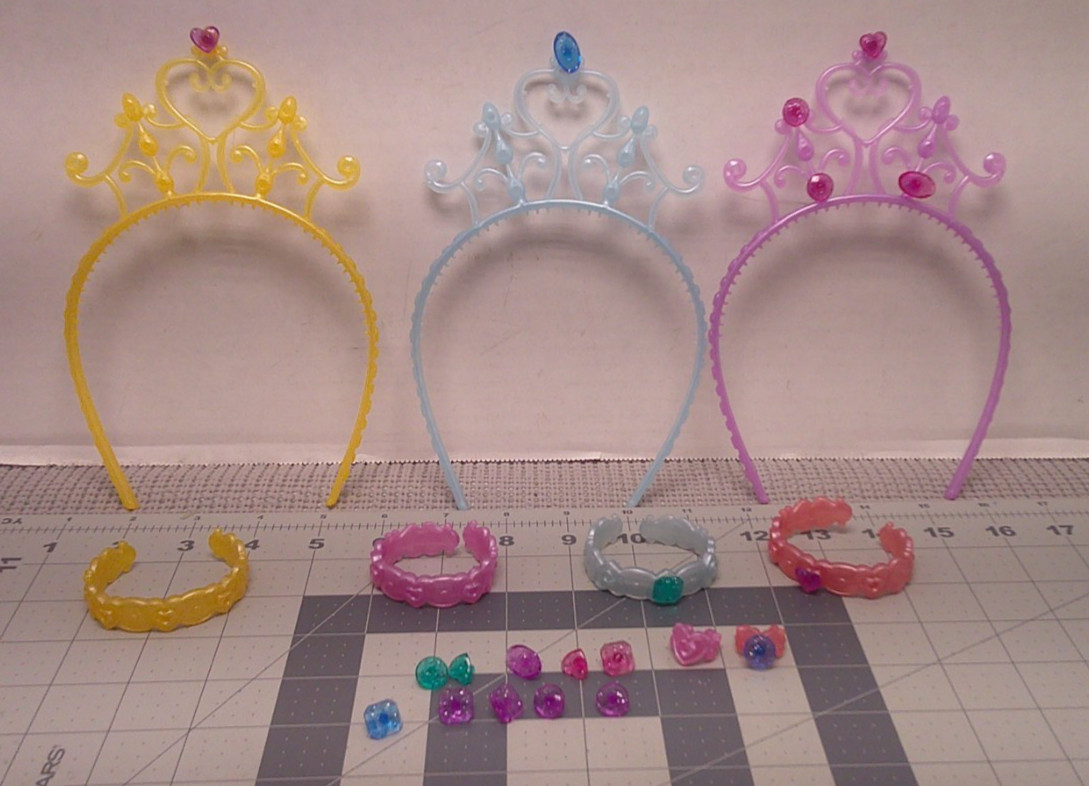 Disney Dazzling Princess Board Game Tiaras Jewelry partial set Dress Up Costume