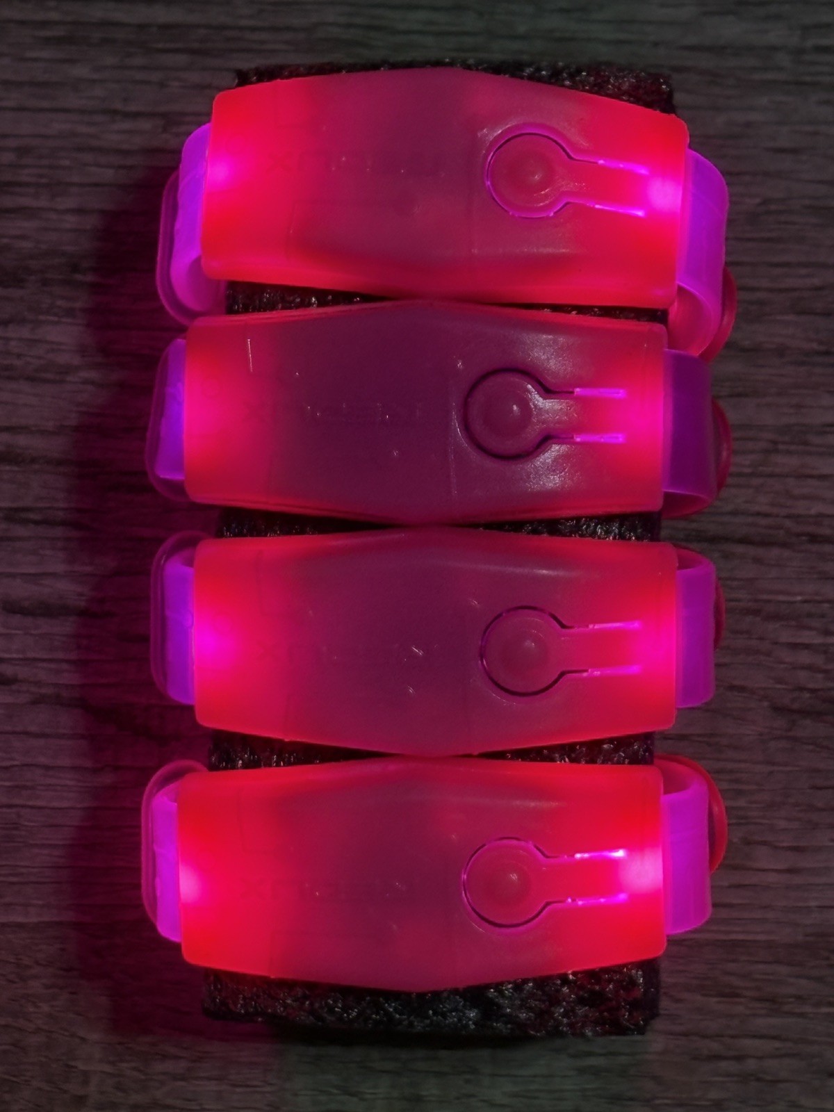 Starlux Games Capture the Flag Redux: Magenta 3-Team Expansion Set Light Up Game