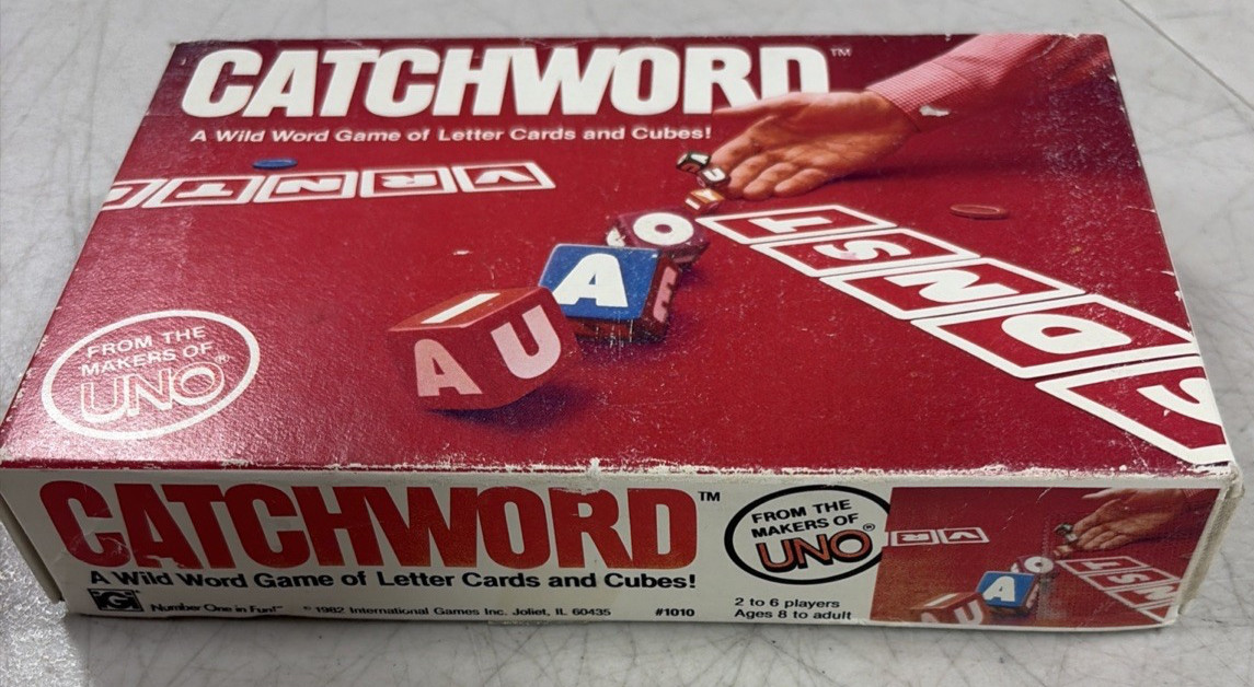 Warner Brothers Vintage Word Game CatchWord 1982 Complete