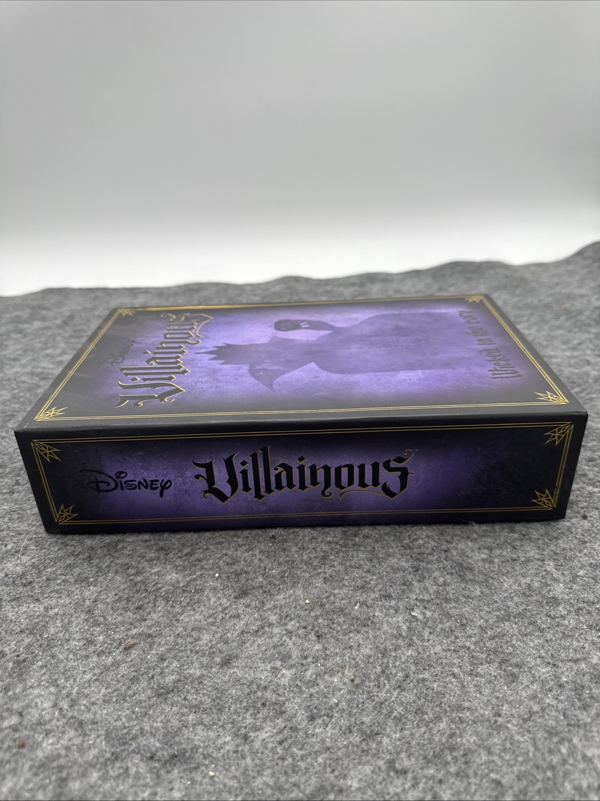 Disney Villainous: Wicked to the Core Ravensburger Stand Alone Game 2019