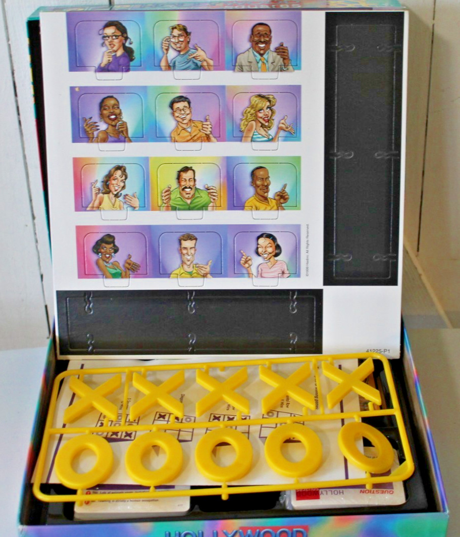 VTG NIB 1999 Hollywood Squares Board Game Parker Brothers New Hasbro USA