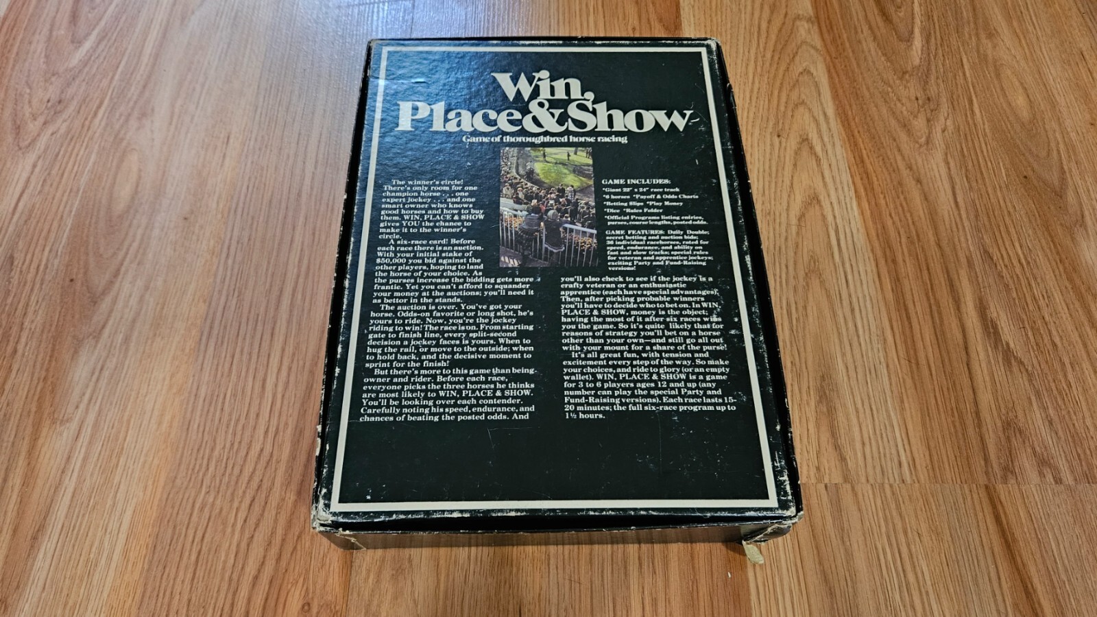 Win, Place & Show Avalon Hill Sports Illustrated Horse Racing Board Game IN BOX