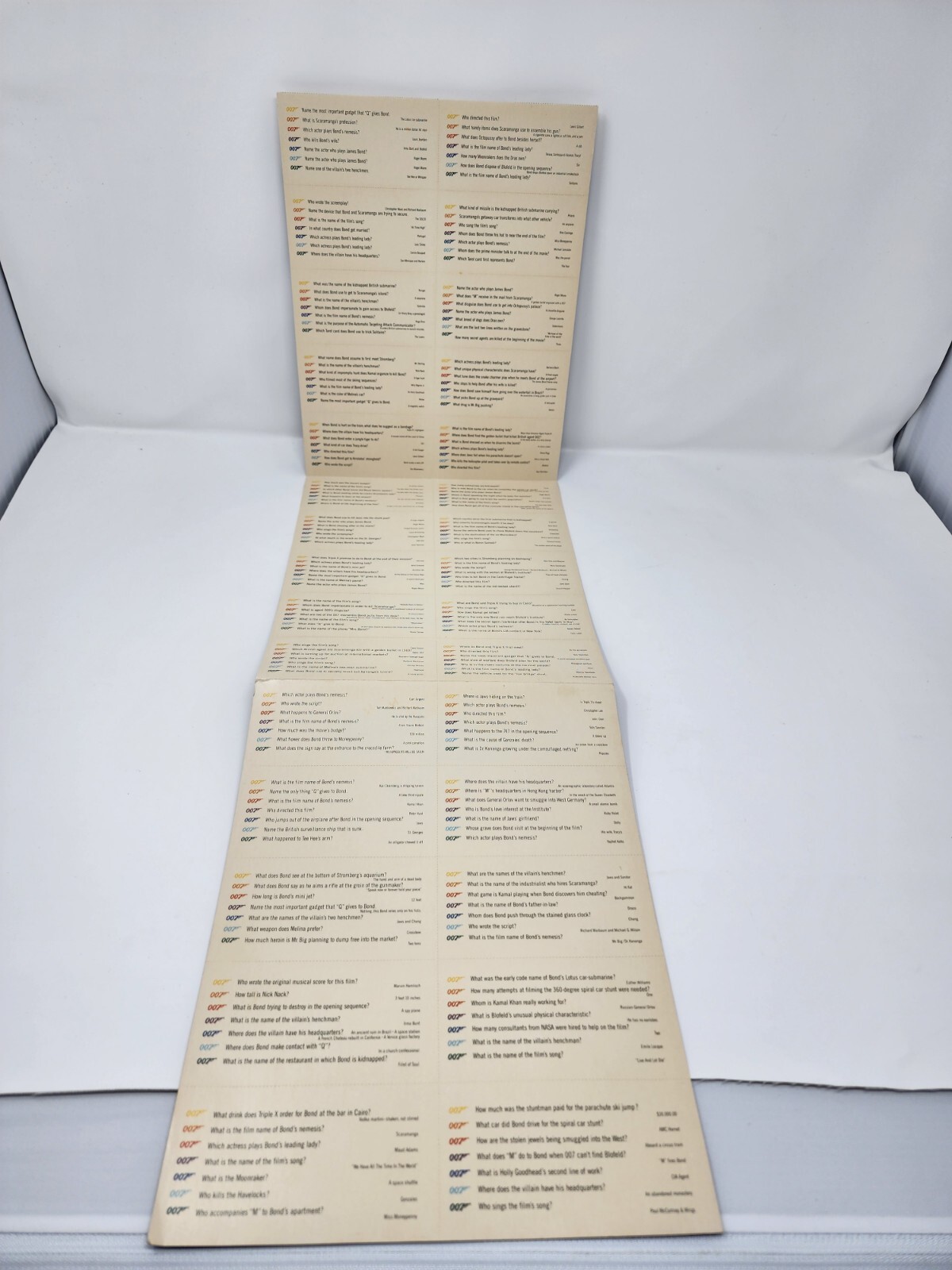1988 JAMES BOND 007 Spy Movie MGM/UA HOME VIDEO Promo Trivia Board Game No Dice