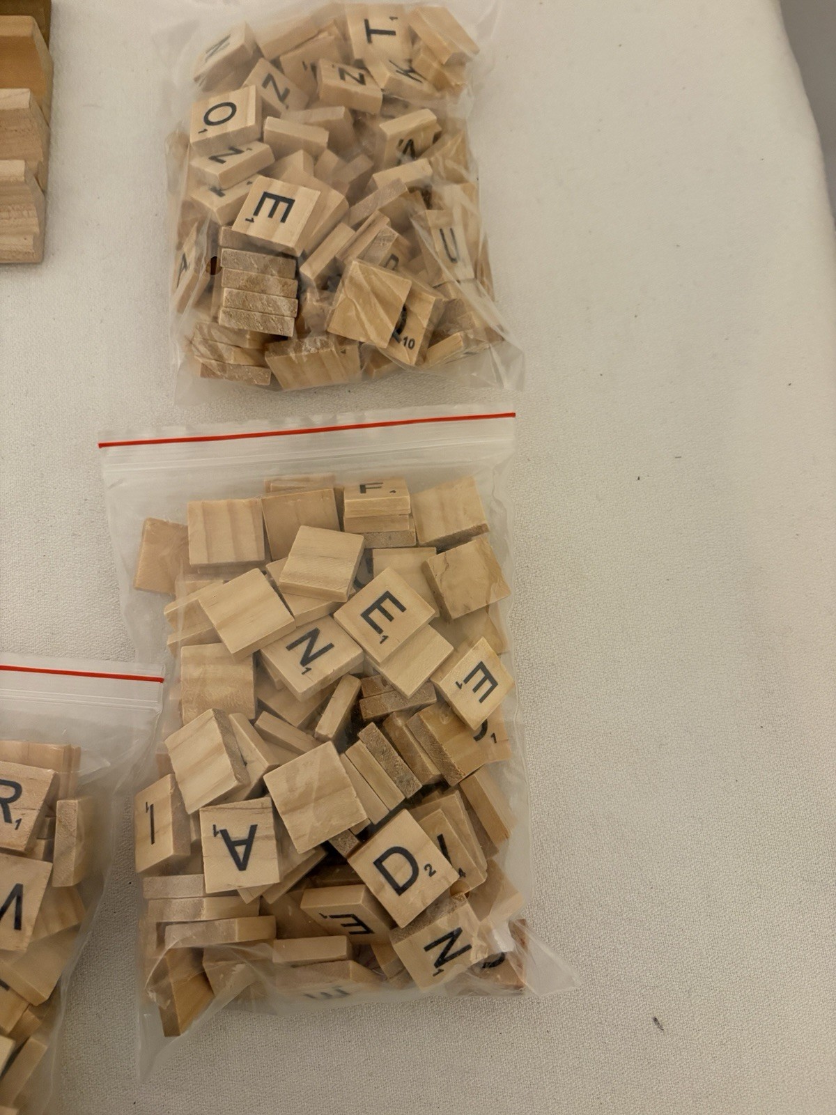 Lot 600 Scrabble Tiles Deluxe Edition Replacement Natural 4 Wood Tile Holders