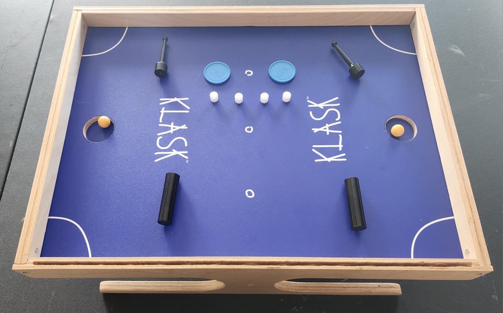 KLASK AN EPIC MAGNETIC BATTLE GAME IN BOX COMPLETE 2019
