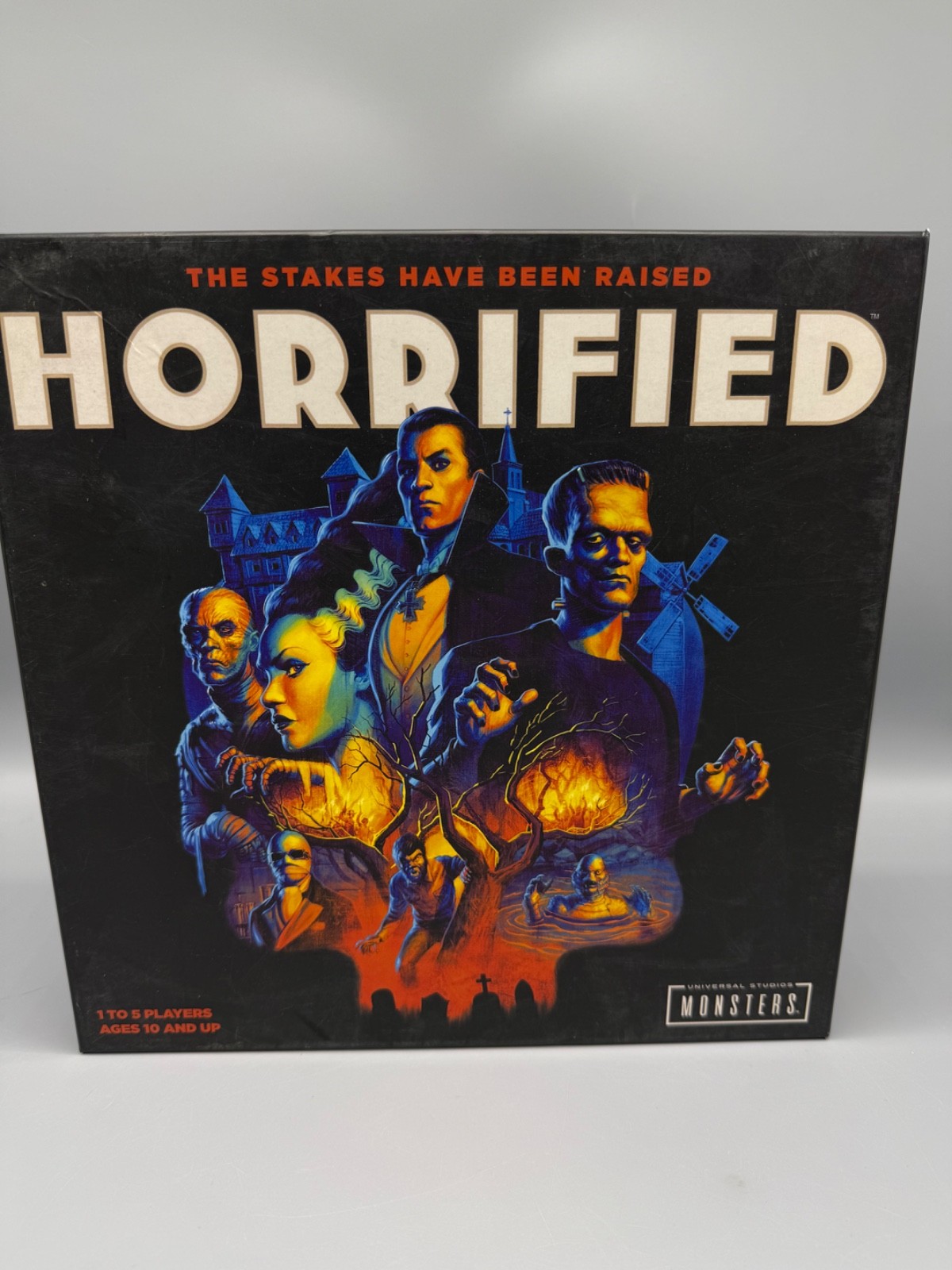 Ravensburger 60001836 Horrified Universal Monsters Strategy Board Game