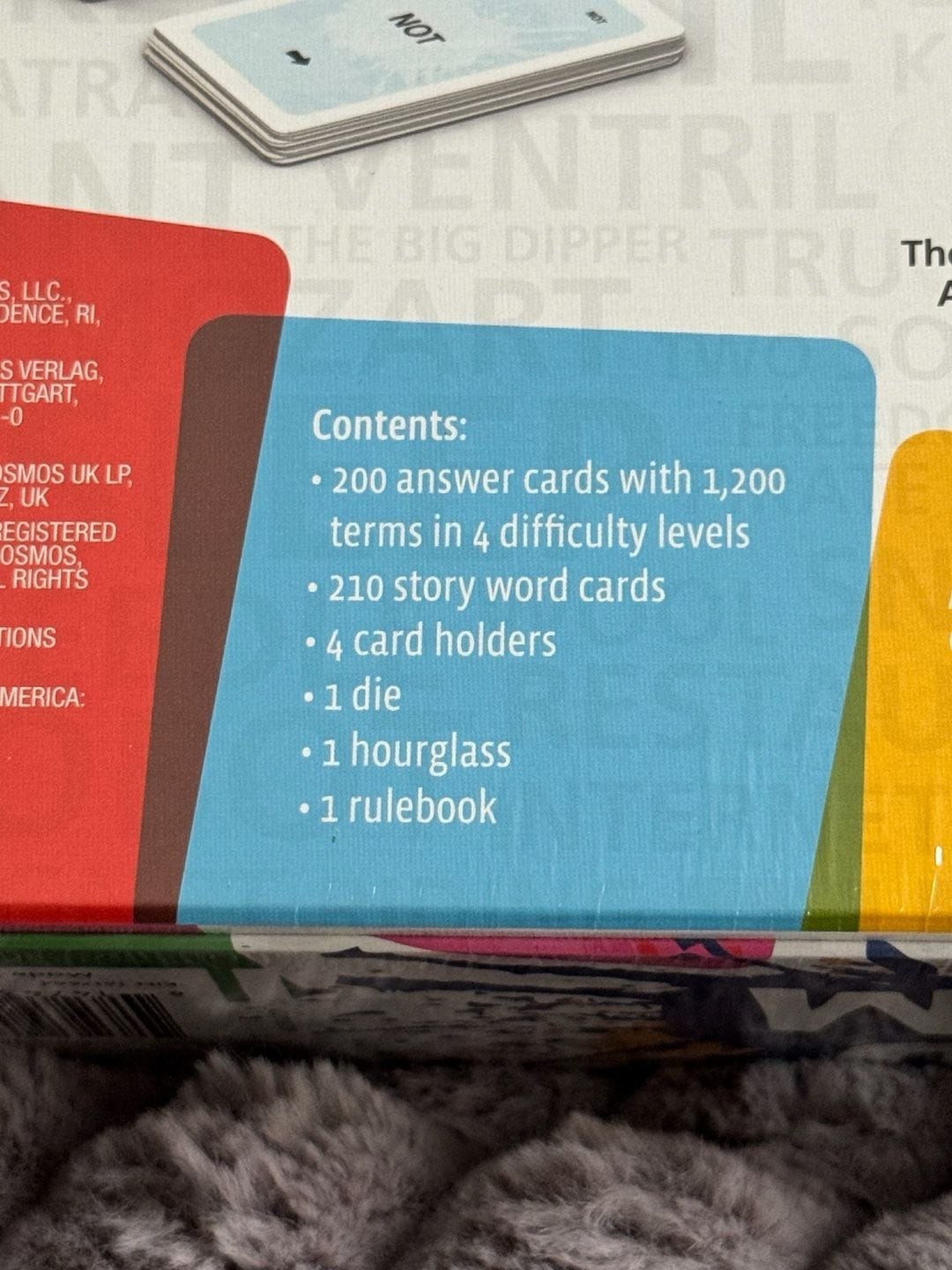 Thames & Kosmos Word Slam Fast-Paced Word-Based Guessing Game