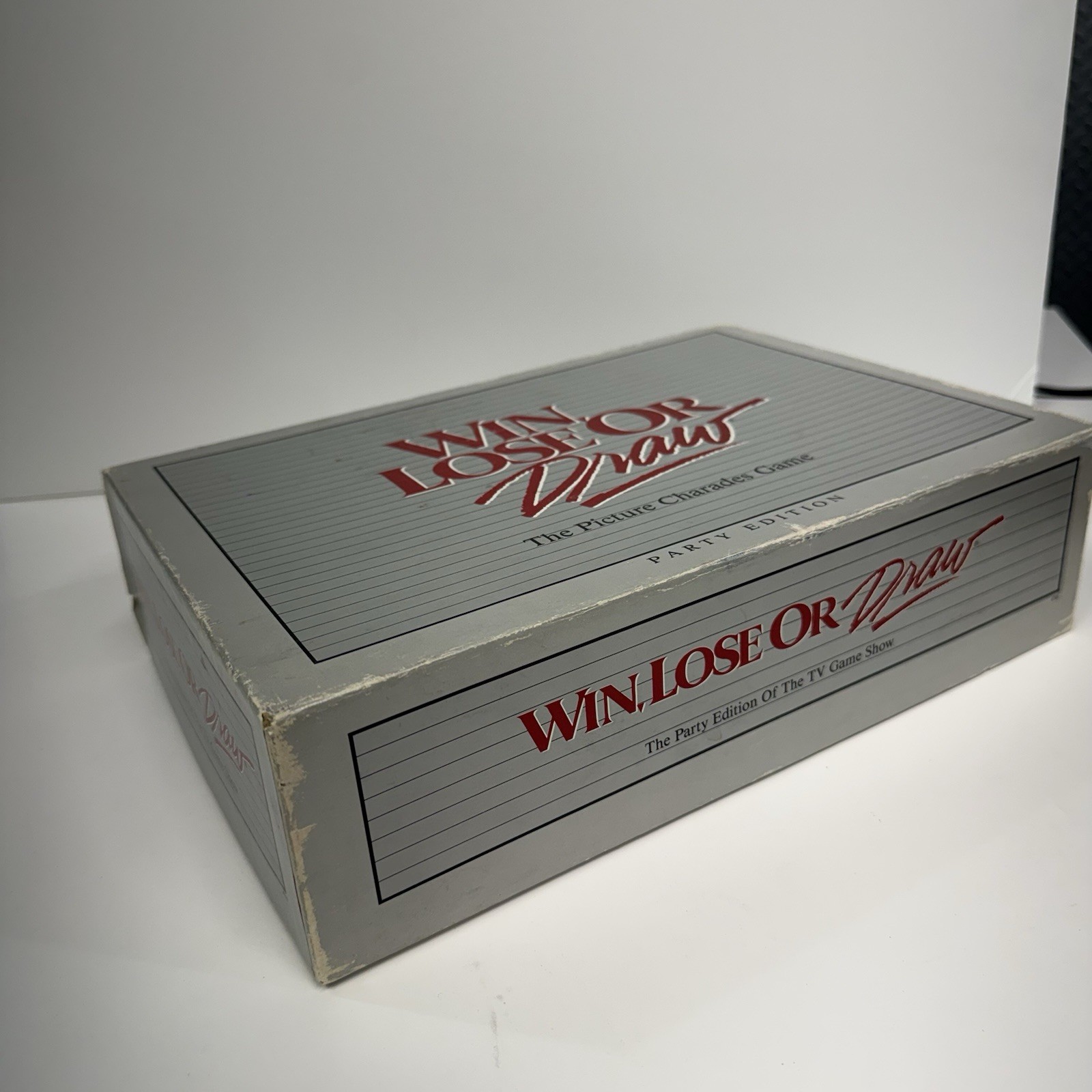 Win, Lose Or Draw The Picture Charades Game Party Edition 1988