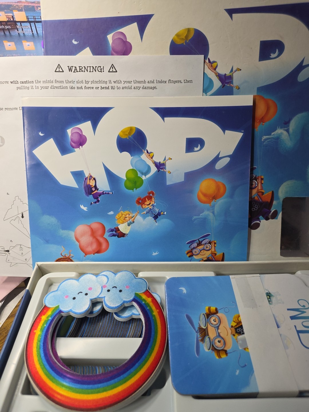 Hop! 3D Board Game Fun Forge, Complete