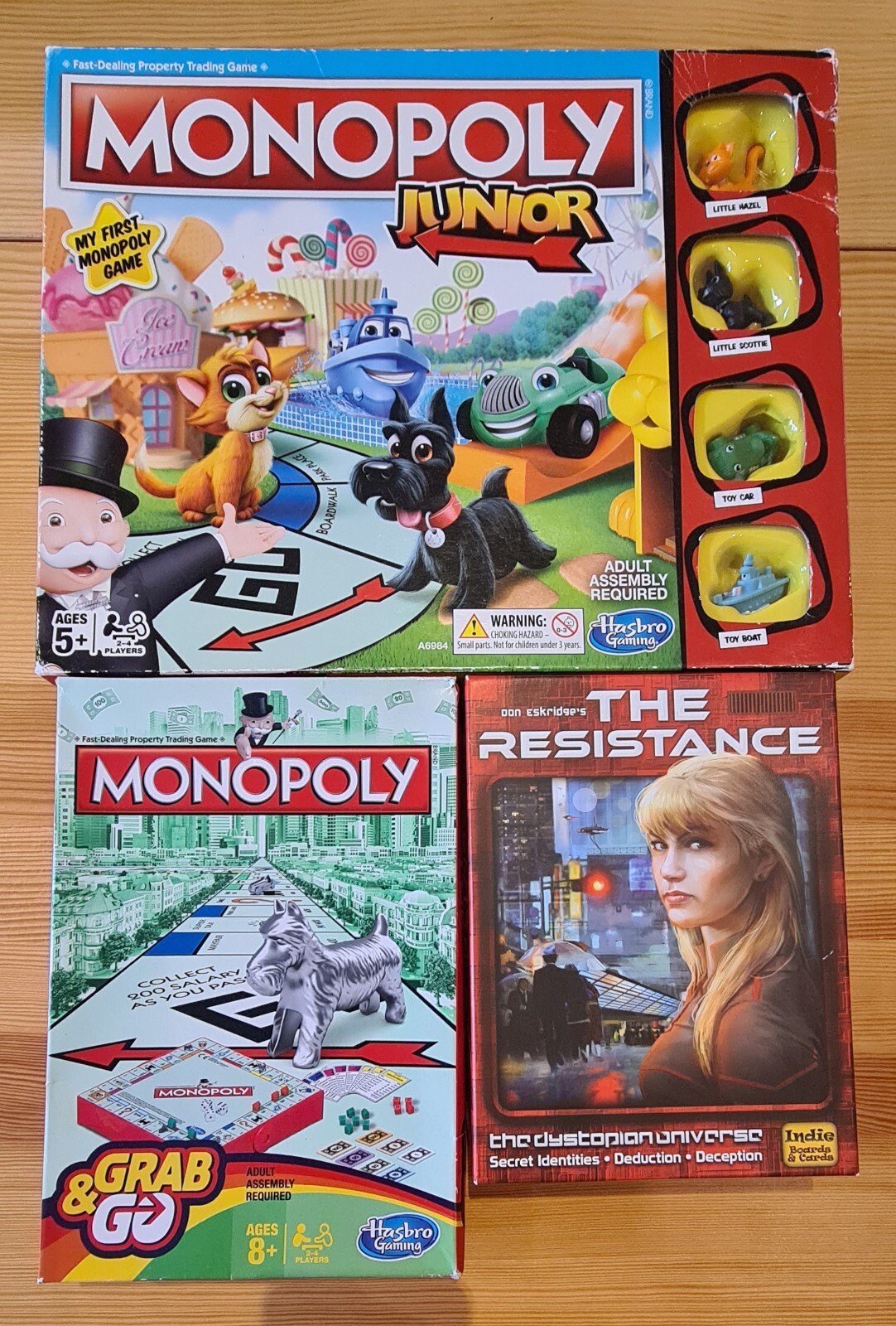 22 Monopoly, Trivial Pursuit, Cards Against Humanity & Party Games *BARGAIN!!!*