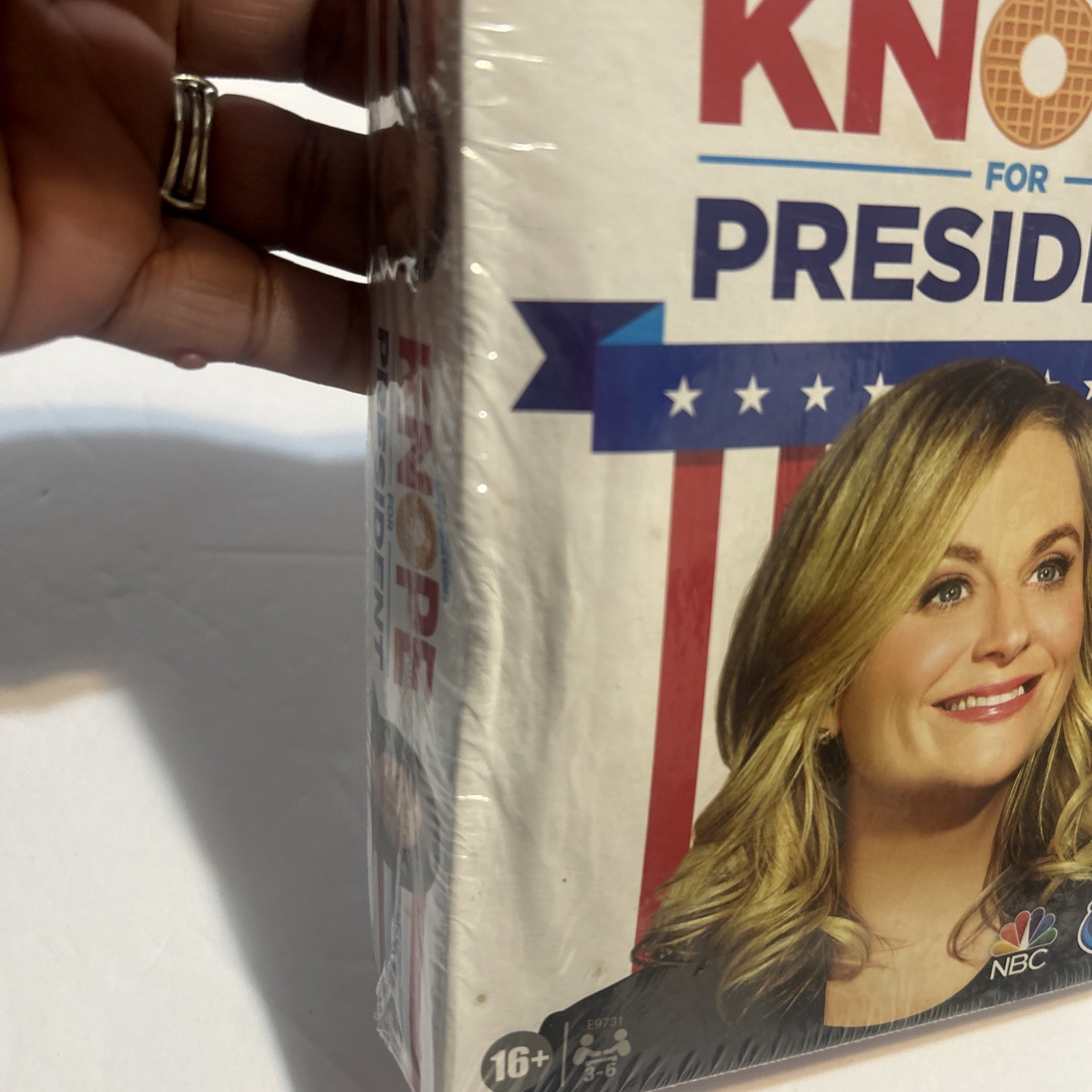 Knope for President – Parks and Recreation (Hasbro, 2020) Party Card Game