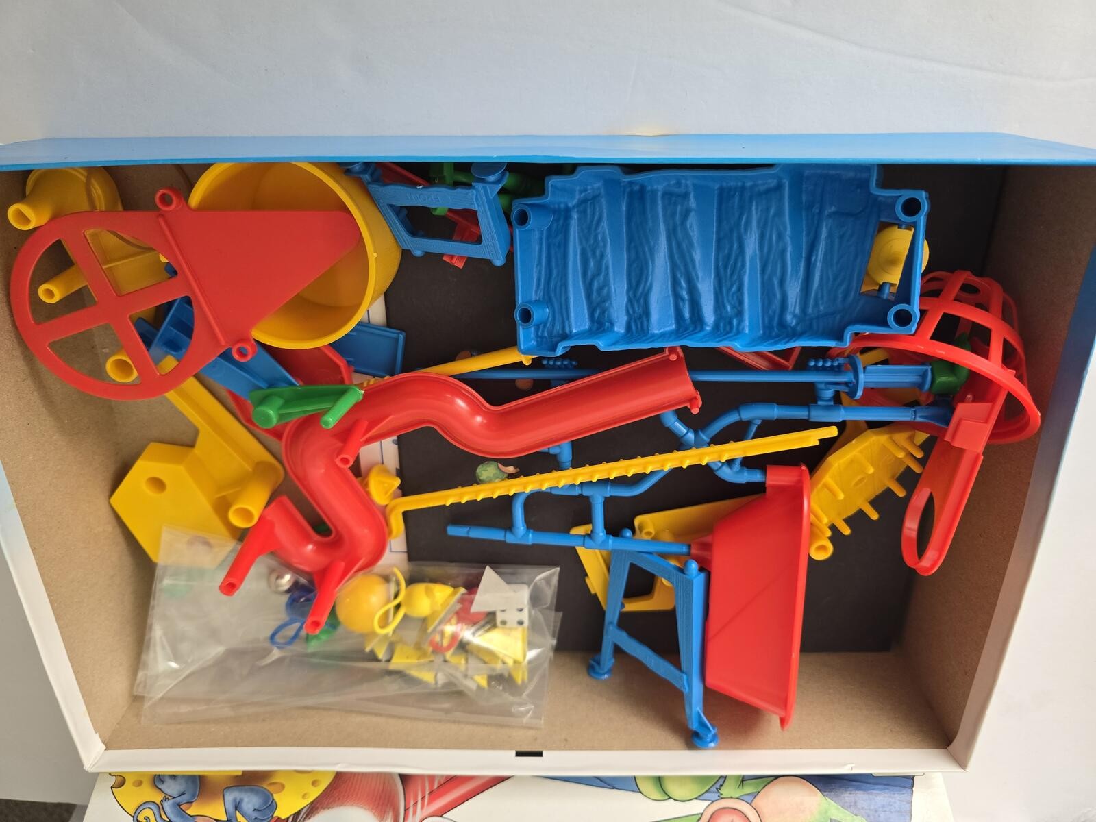 Mouse Trap Board Game – 2005 Classic Family Game
