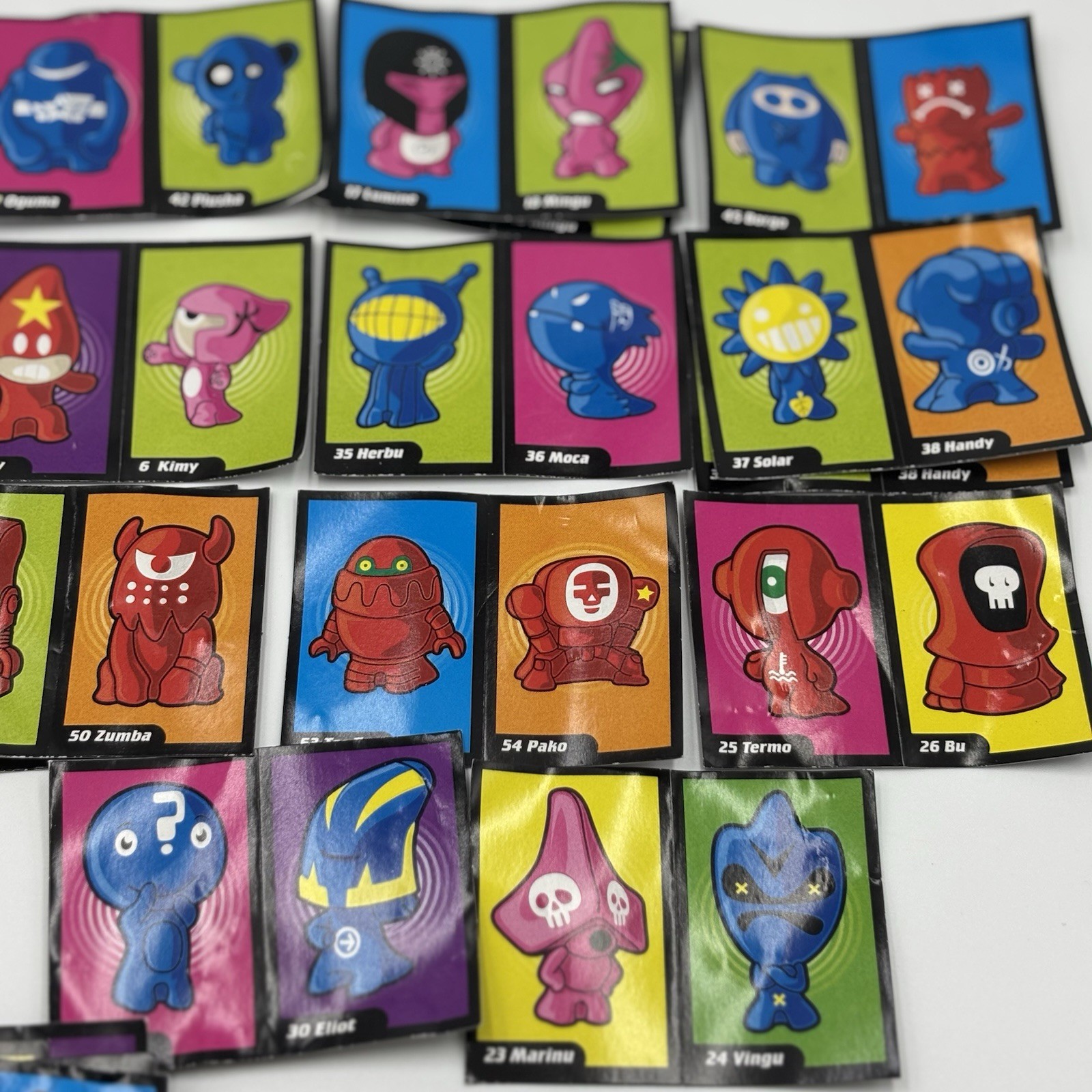 Amazing Graphics Stickers – European Turkey release Urban Toys Gogos Crazy Bones