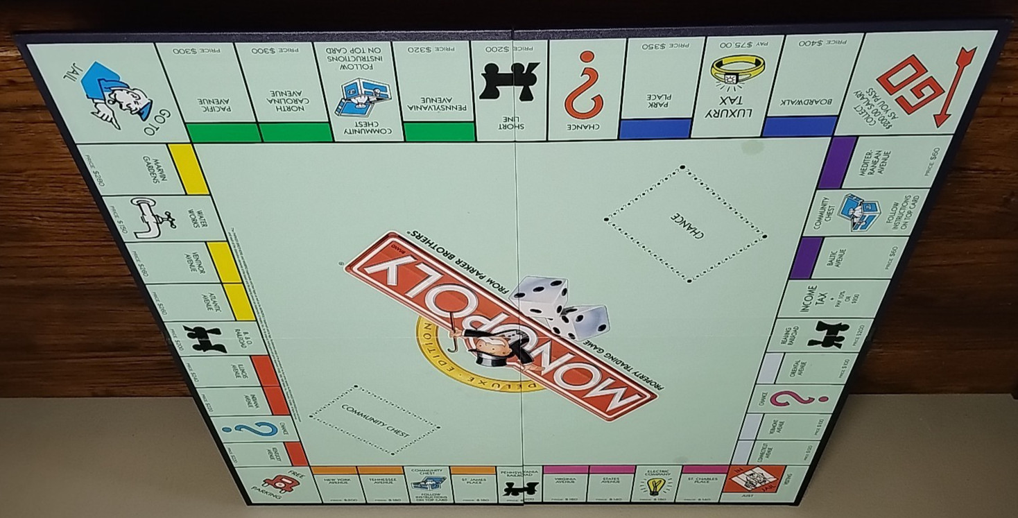 Monopoly Deluxe Edition 1998 Wood Houses 12 Gold Tokens Parker Brothers Complete