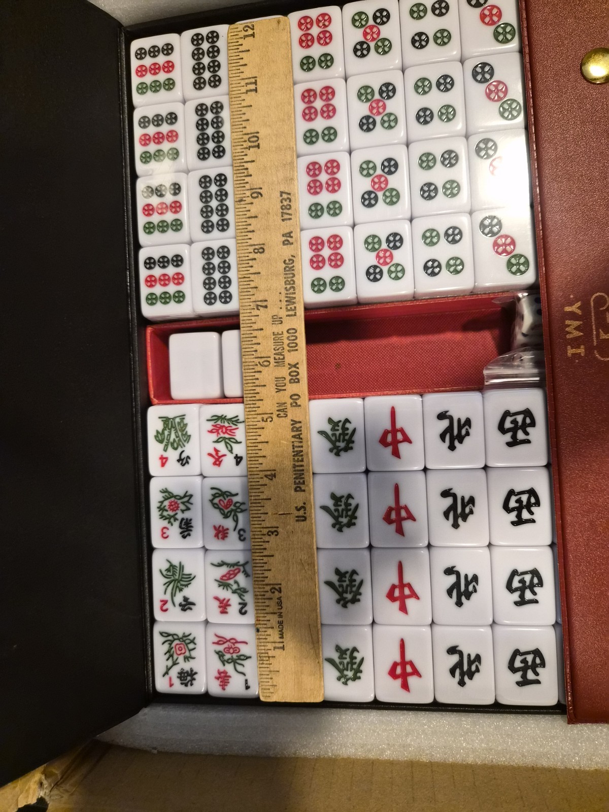 Yellow Mountain Imports Professional Chinese Mahjong Game Set New Sealed w/Case