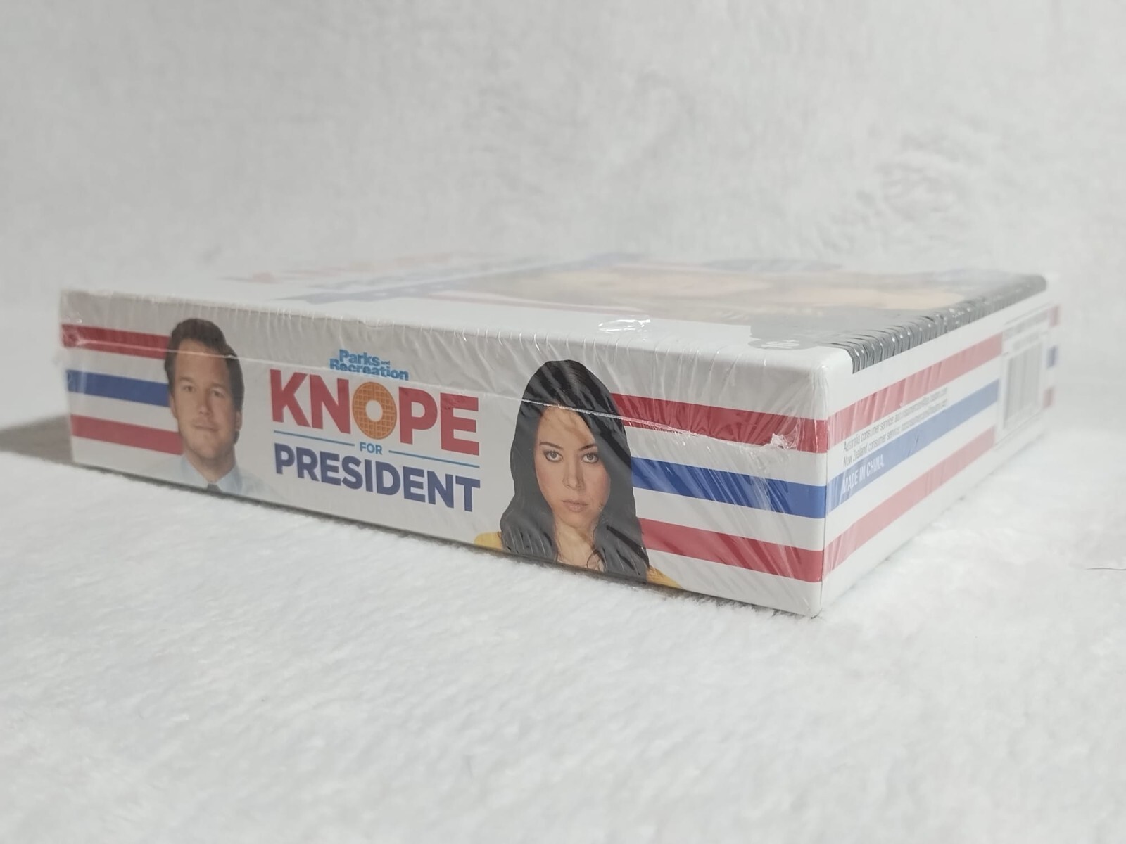 Parks & Recreation Knope For President Party Card Game NBC SEALED
