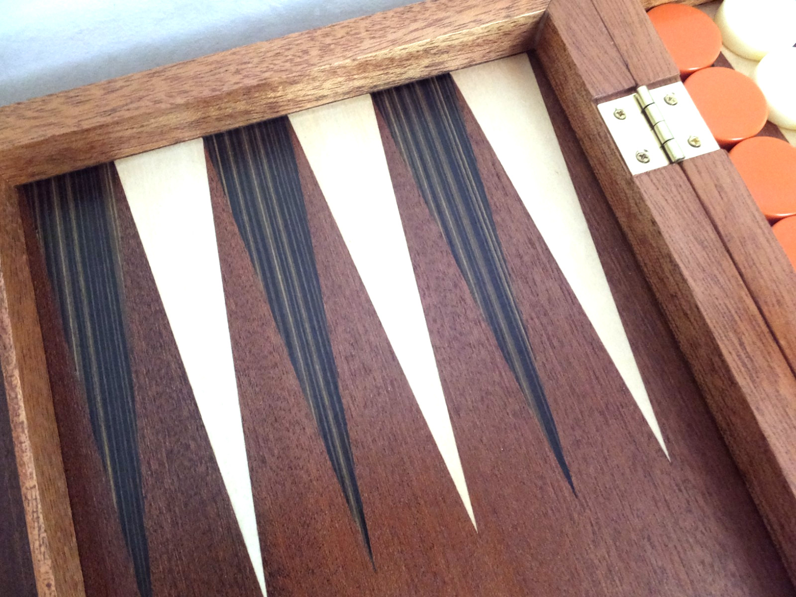 Yellow Mountain Imports Wooden Inlaid Backgammon “Pasadena” Set