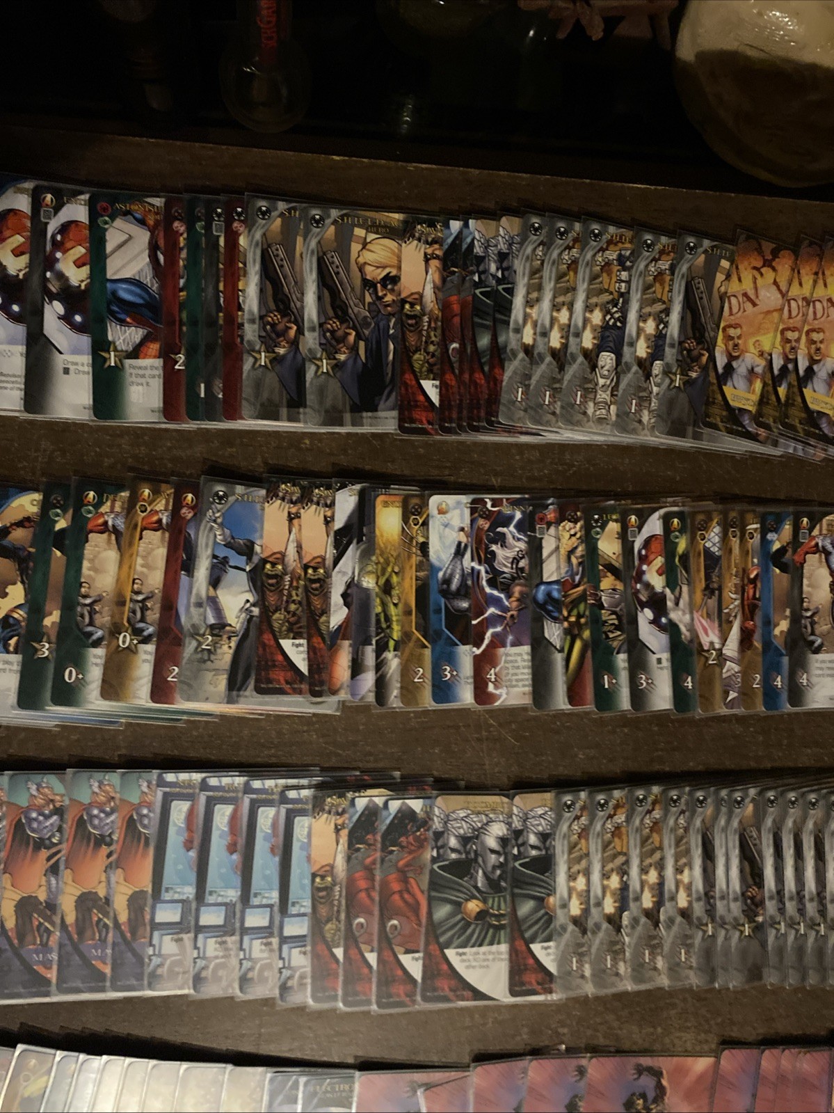 Lot of 500 Upper Deck Marvel Legendary Cards