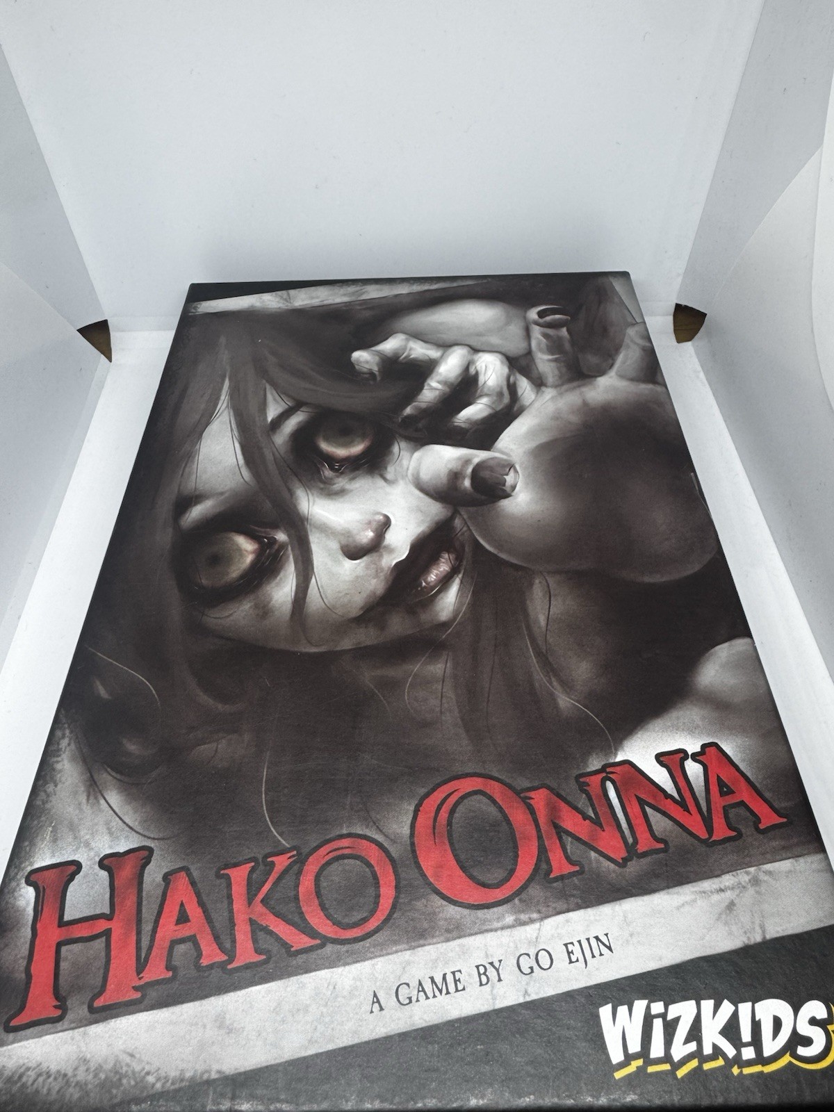Hako Onna | Japanese Horror Hide-And-Seek Board Game By Go Ejin | WizKids