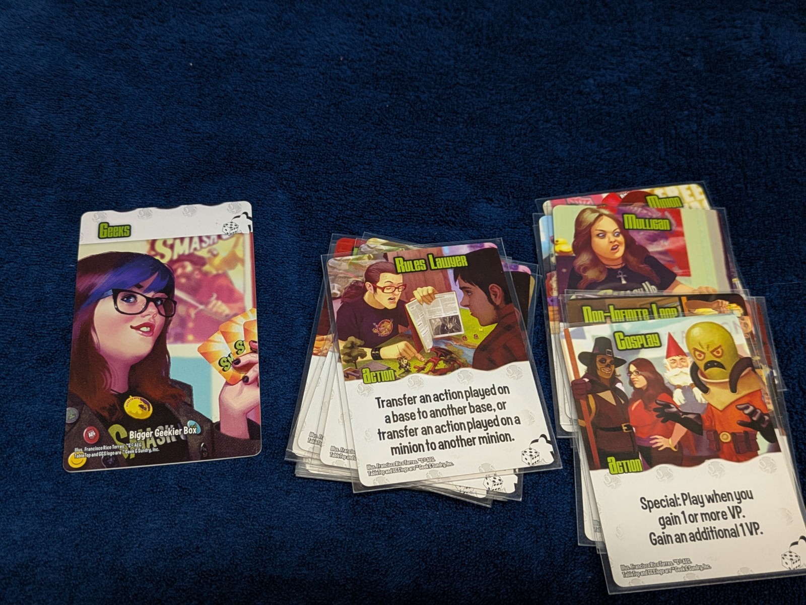 RARE Smash Up Card Game COMPLETE Geeks Faction Set w/ 2 Bases And Divider NEW