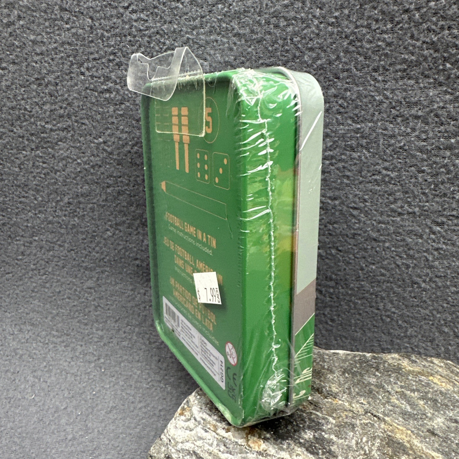 KIKKERLAND FOOTBALL Tin Travel Size Game Dice Peg Portable Still Sealed 2 Player