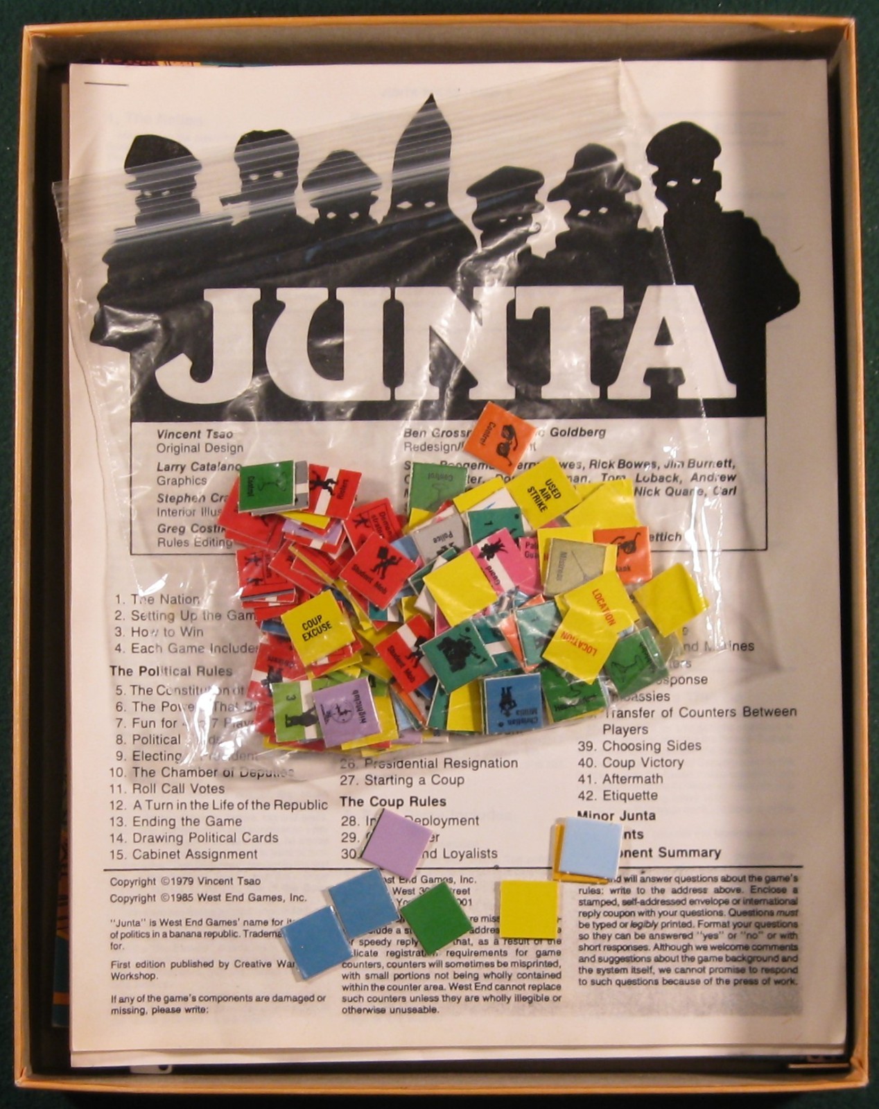 Junta, West End Games, Banana Republic Political Style Game Punched – Complete