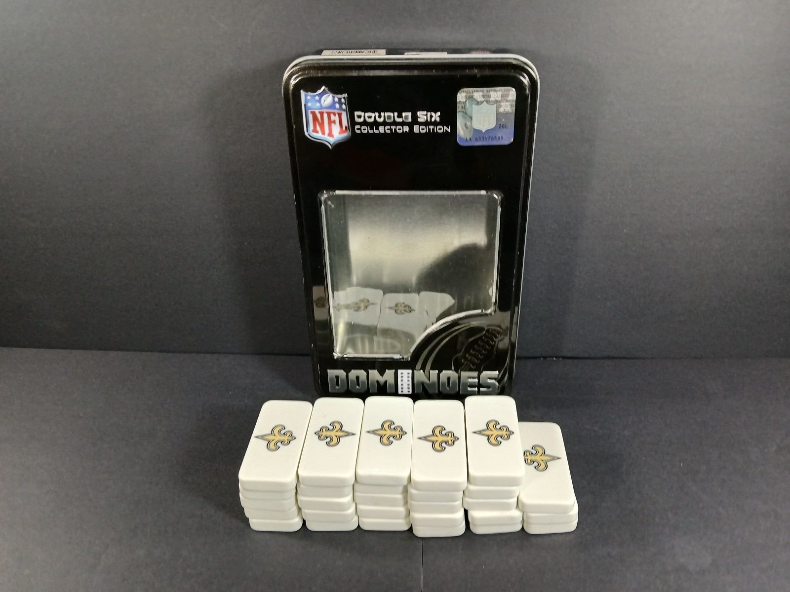 Officially Licensed NFL New Orleans Saints 28 Piece Dominoes Game – Pre-owned