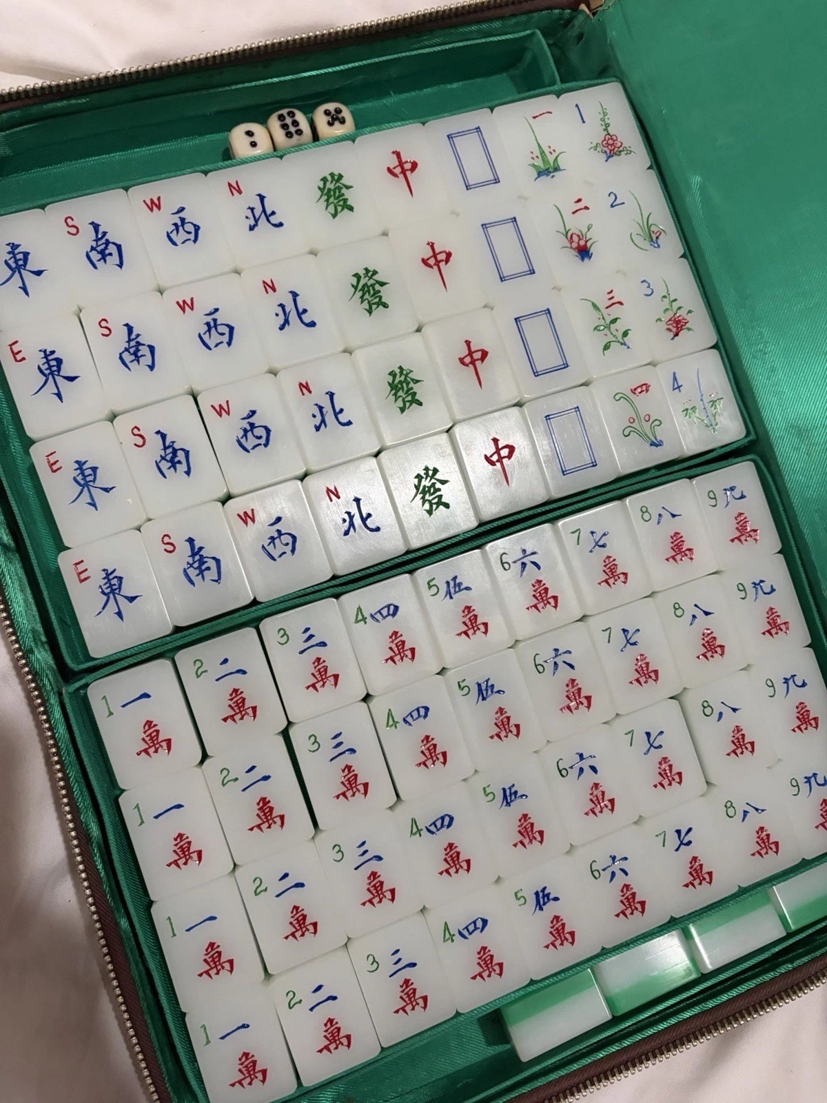 Vintage 1940s – 1950’s Hand Carved Mahjong Set