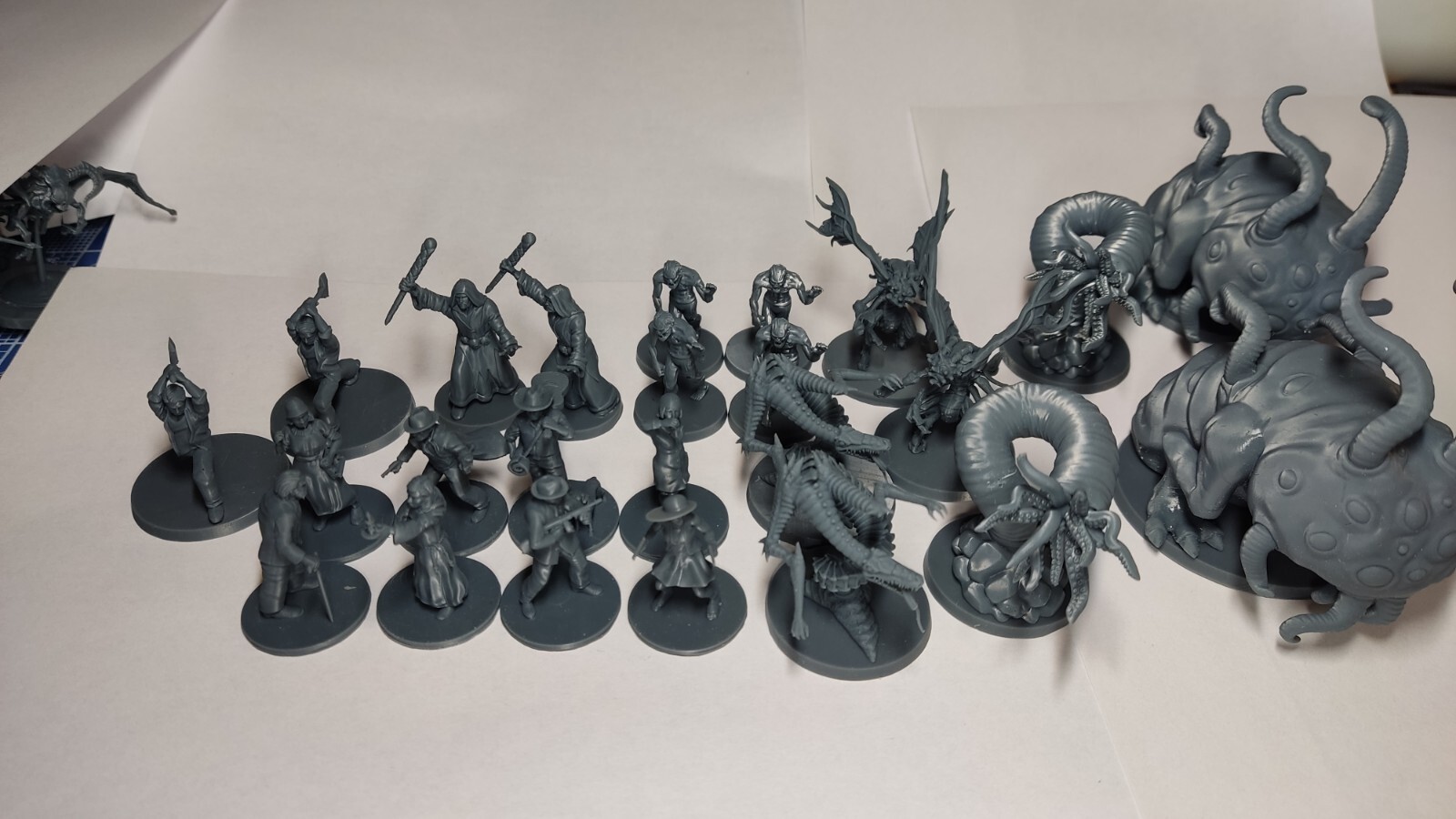Monsters and Investigators for Mansions of madness 2nd edition. Conversion kit.