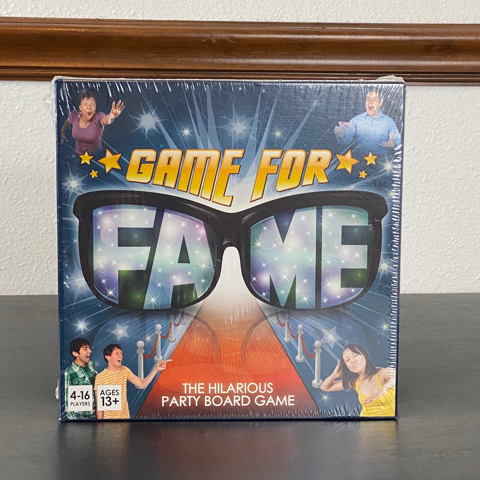 New Game For Fame The Hilarious Party Board Game 4-16 Players Ages 13+ Sealed