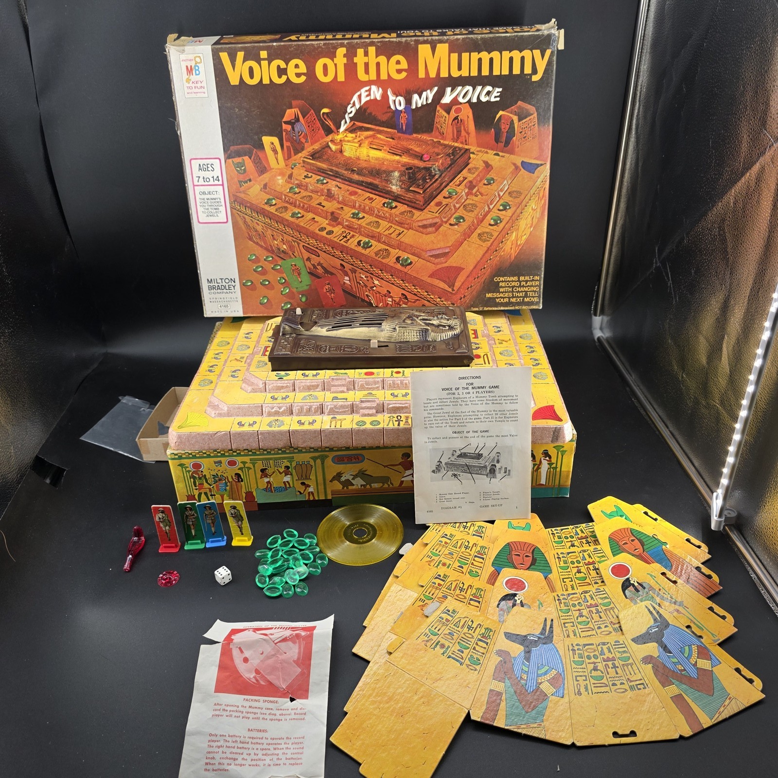 Vintage 1971 Milton Bradley Voice of the Mummy Electronic Board Game Green Gems