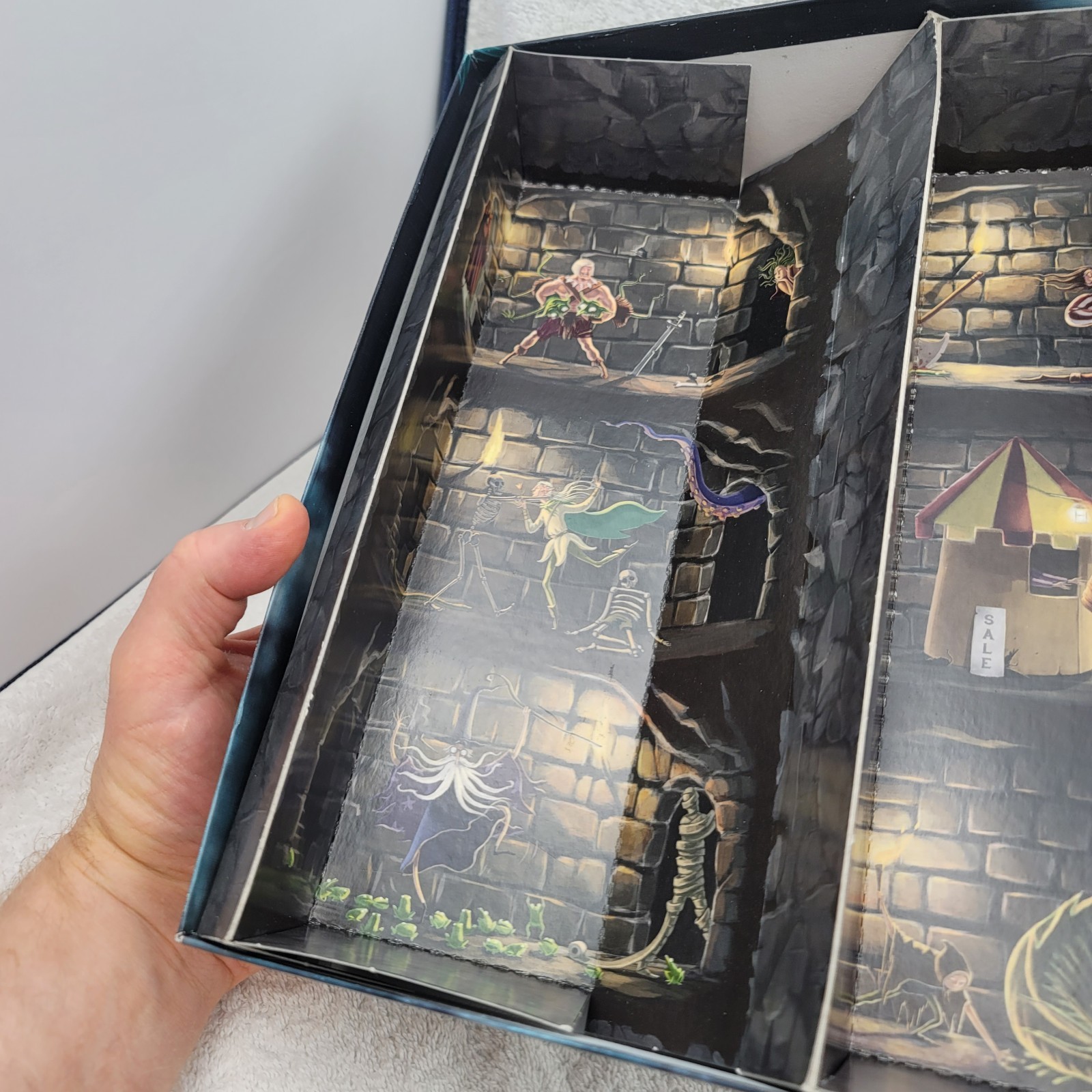 Dungeon Fighter Board Game 100% complete Iello Silva Sorentino Buonfino Good