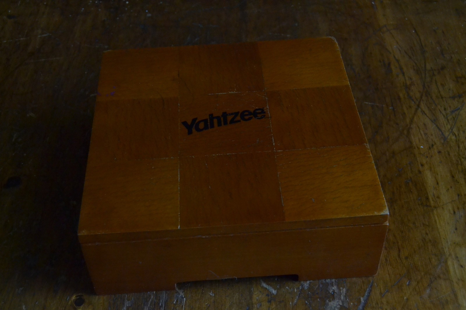 Michael Graves Design YAHTZEE Game Custom Wooden Box & Cup w/ Score Sheets
