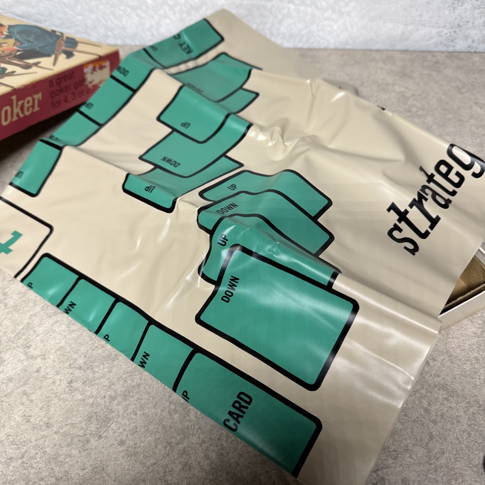 STRATEGY POKER Board GAME Rare Complete VINTAGE 1967 MILTON BRADLEY