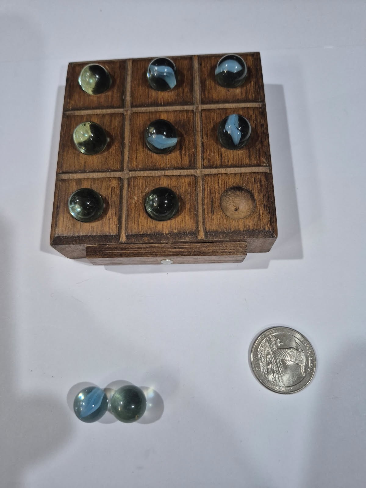 DELUXE TIC-TAC-TOE Game Handcrafted Hardwood w/10 self-stored MARBLES CL5