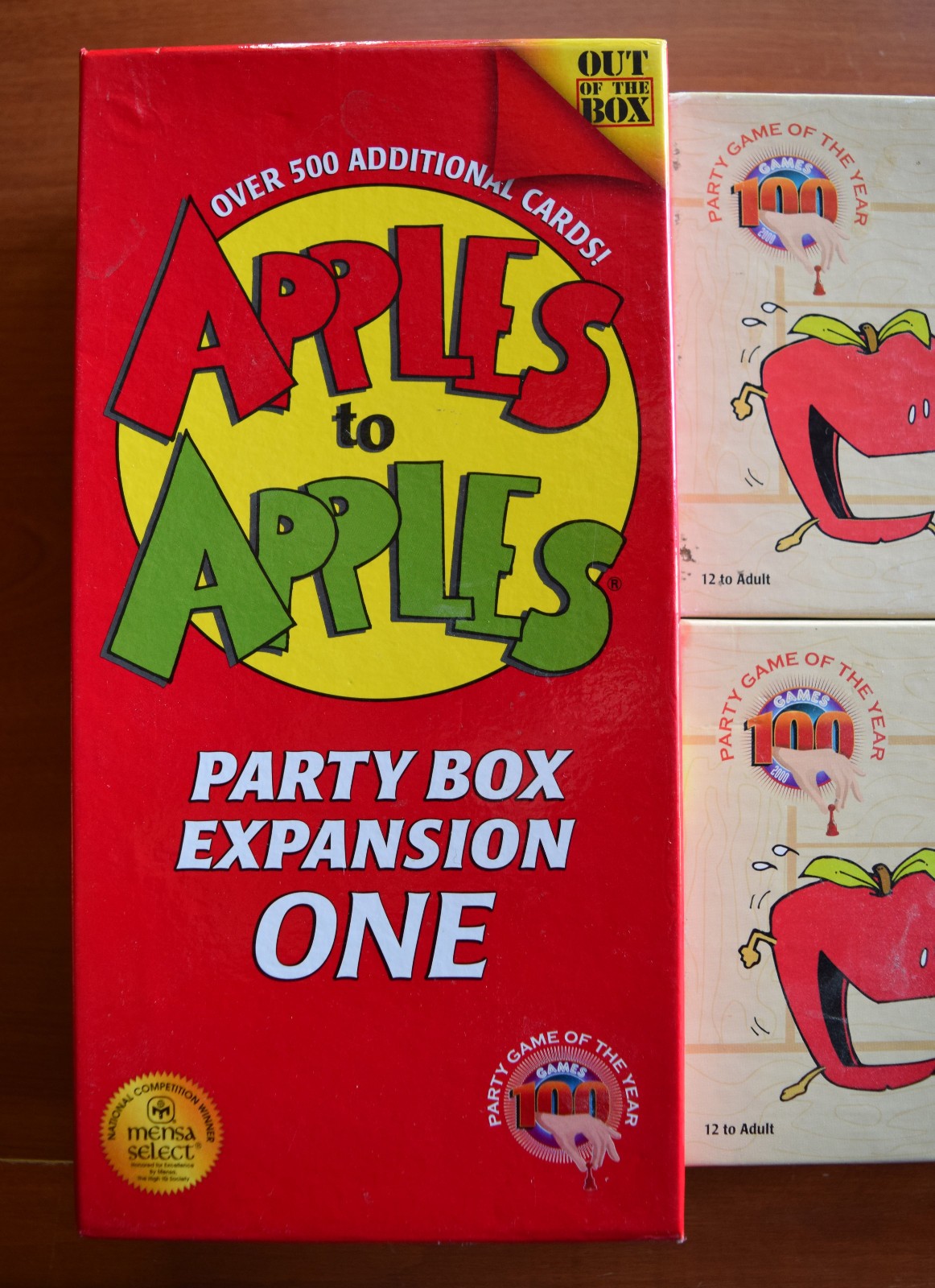 APPLES TO APPLES OUT OF THE BOX PUBLISHING CARD GAME LOT + PARTY BOX EXPANSION
