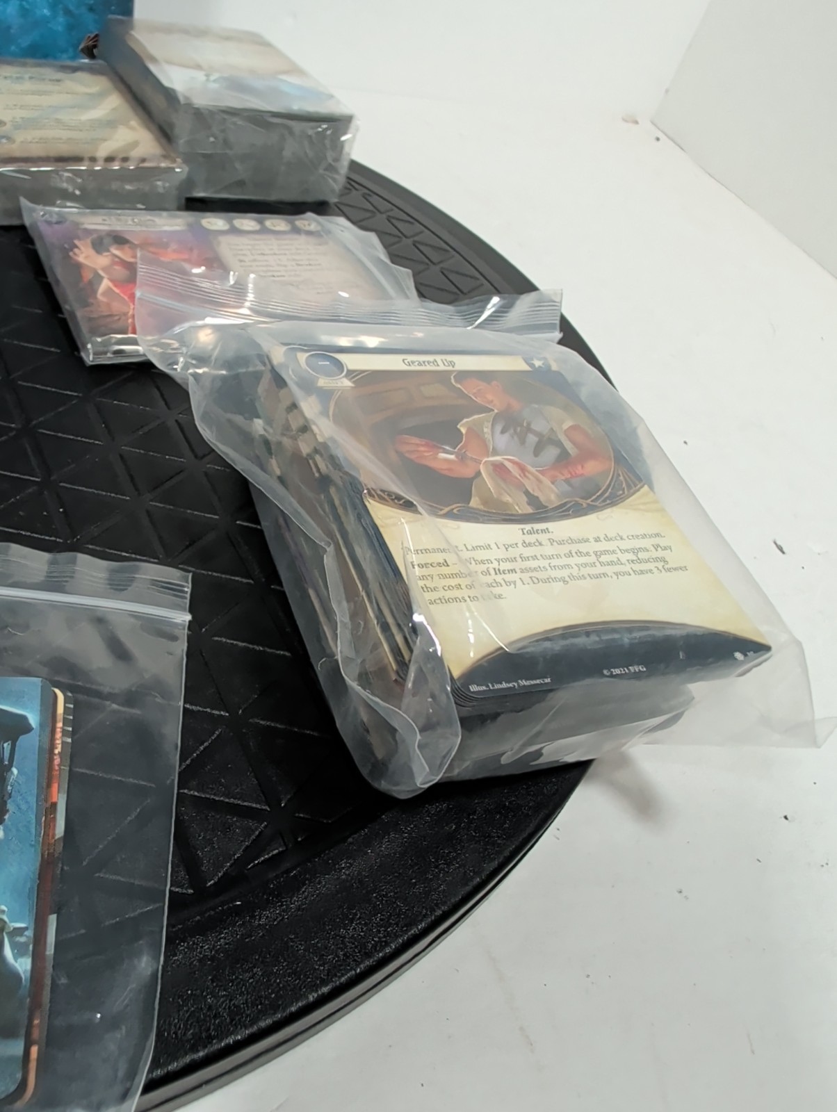Arkham Horror: The Card Game – Edge of the Earth: Campaign Expansion Extra Cards