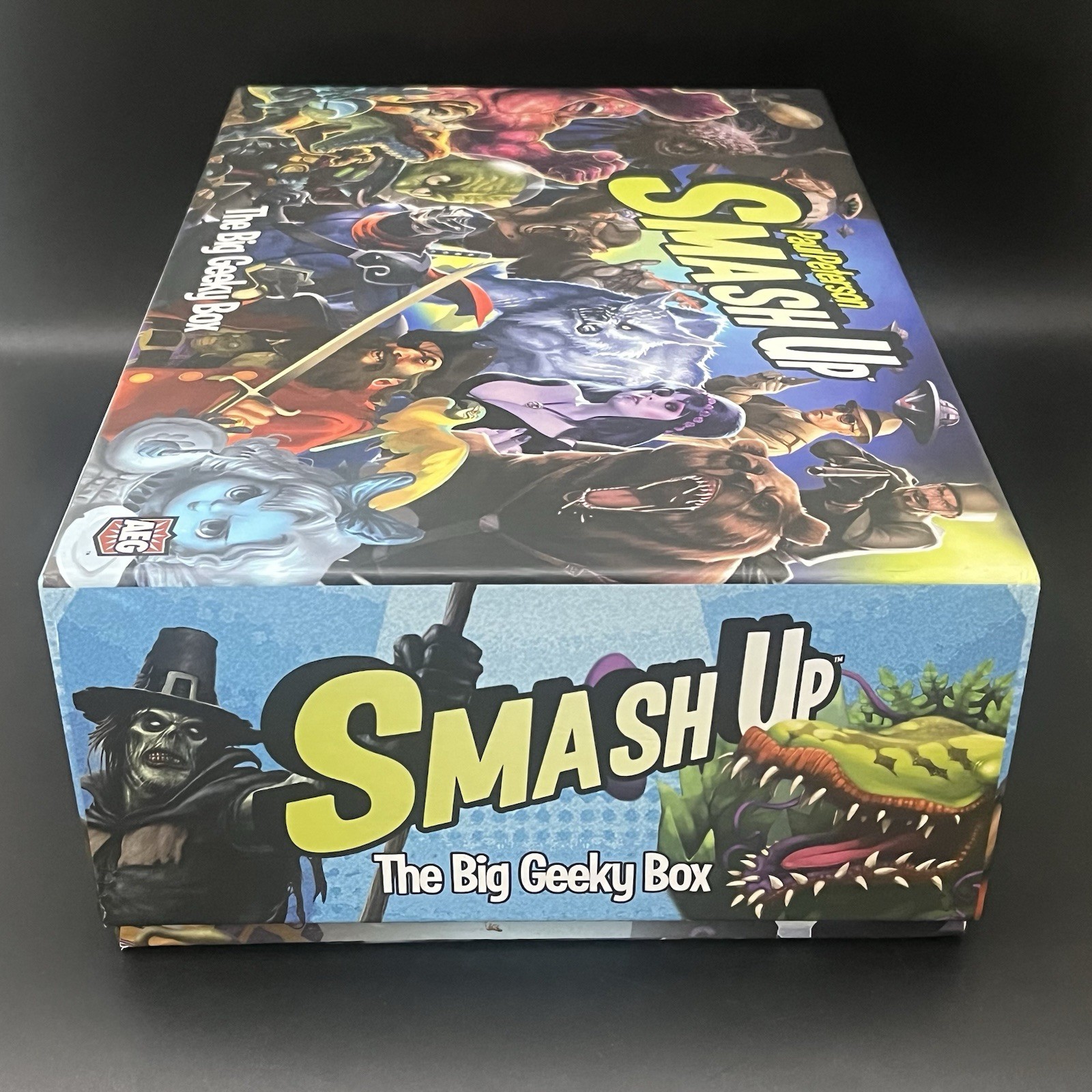 Smash Up The Big Geeky Box, Includes Core Set & 3 Expansions