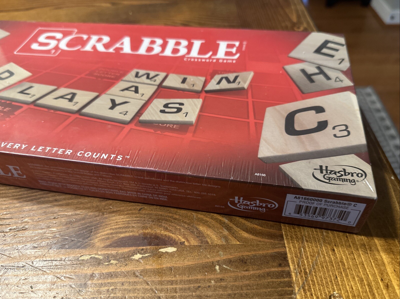 Scrabble Board Game – Crossword NEW Factory SEALED – 2013 Hasbro COMPLETE