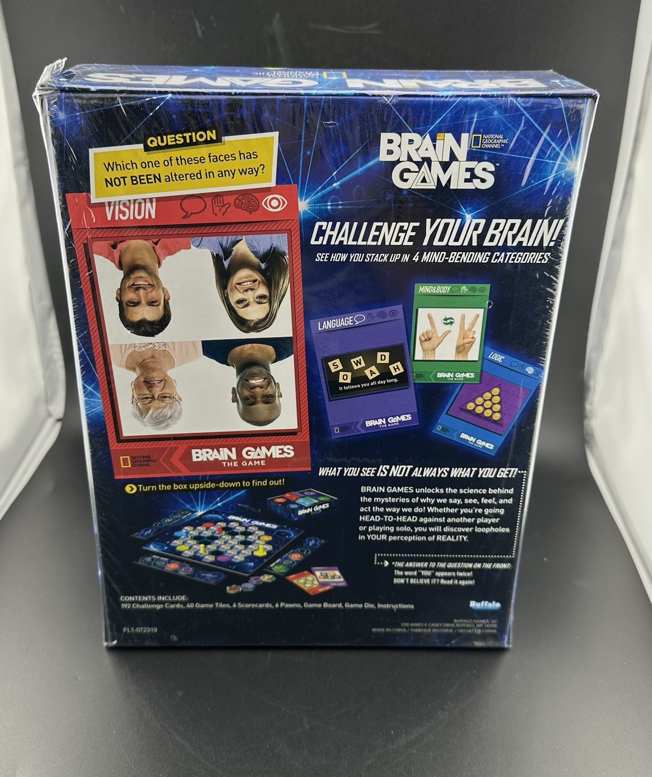 National Geographic : Brain Games The Game Ages 14+ 3-6 Players Board Game