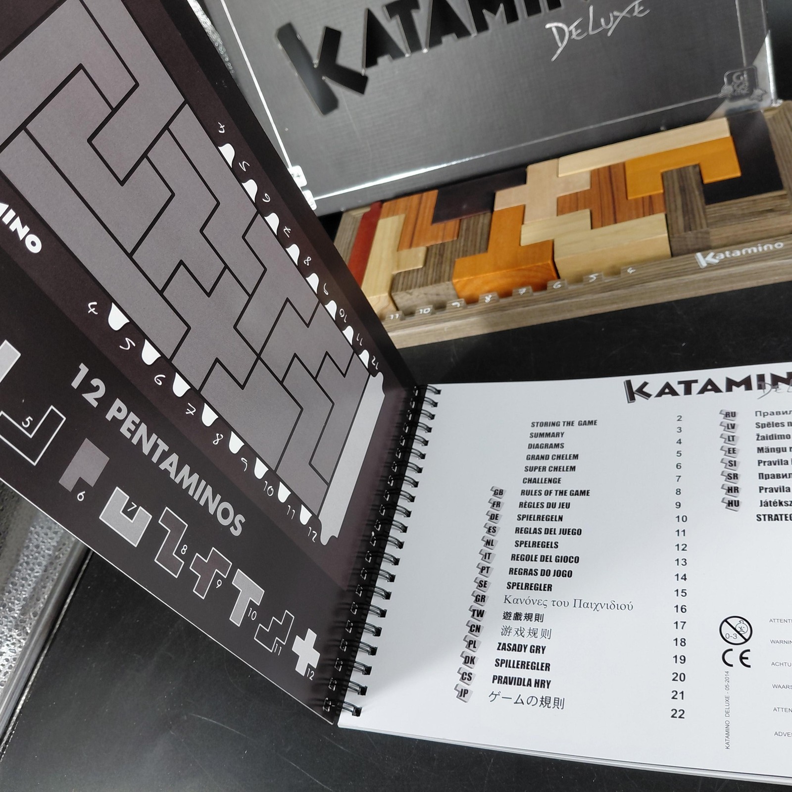 Katamino Deluxe Board Game Gigamic 1993 Strategy Puzzle 1-2 Player 7+ Complete
