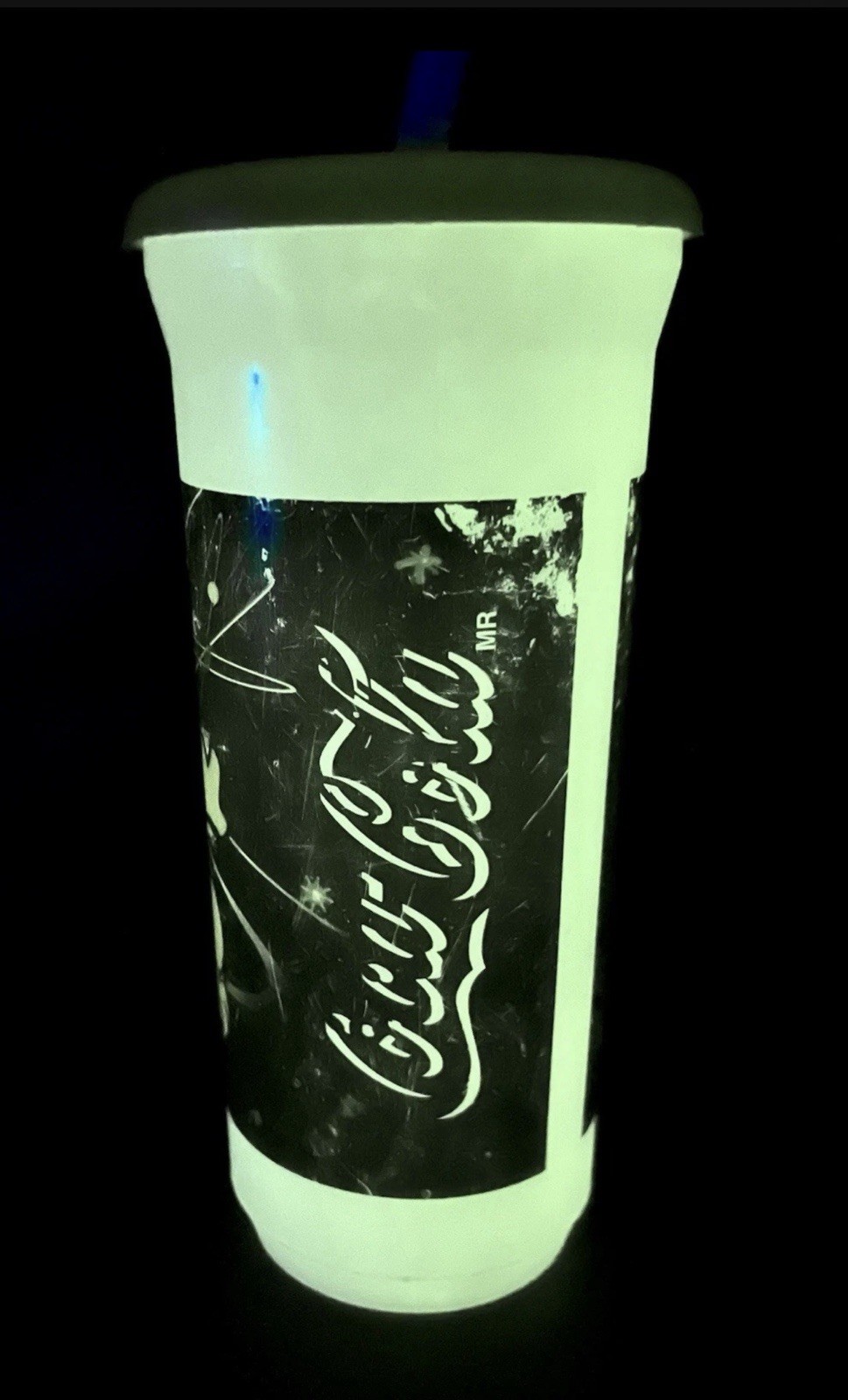 Crazy Bones Hielocos Coca-Cola Alien 32oz Promotional Glow-in-the-Dark Cup
