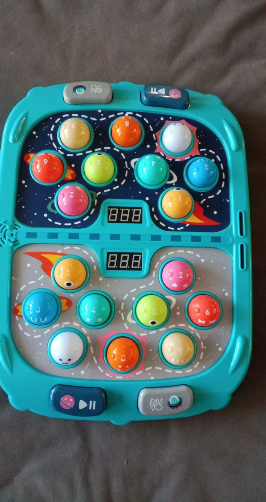 Interactive Whack and Mole Game for Kids without a hammer