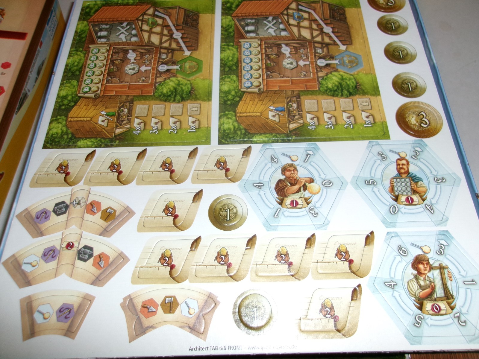 Queen’s Architect Board Game Volker Schachtele ages 10 up 60 min 2-4 players NEW