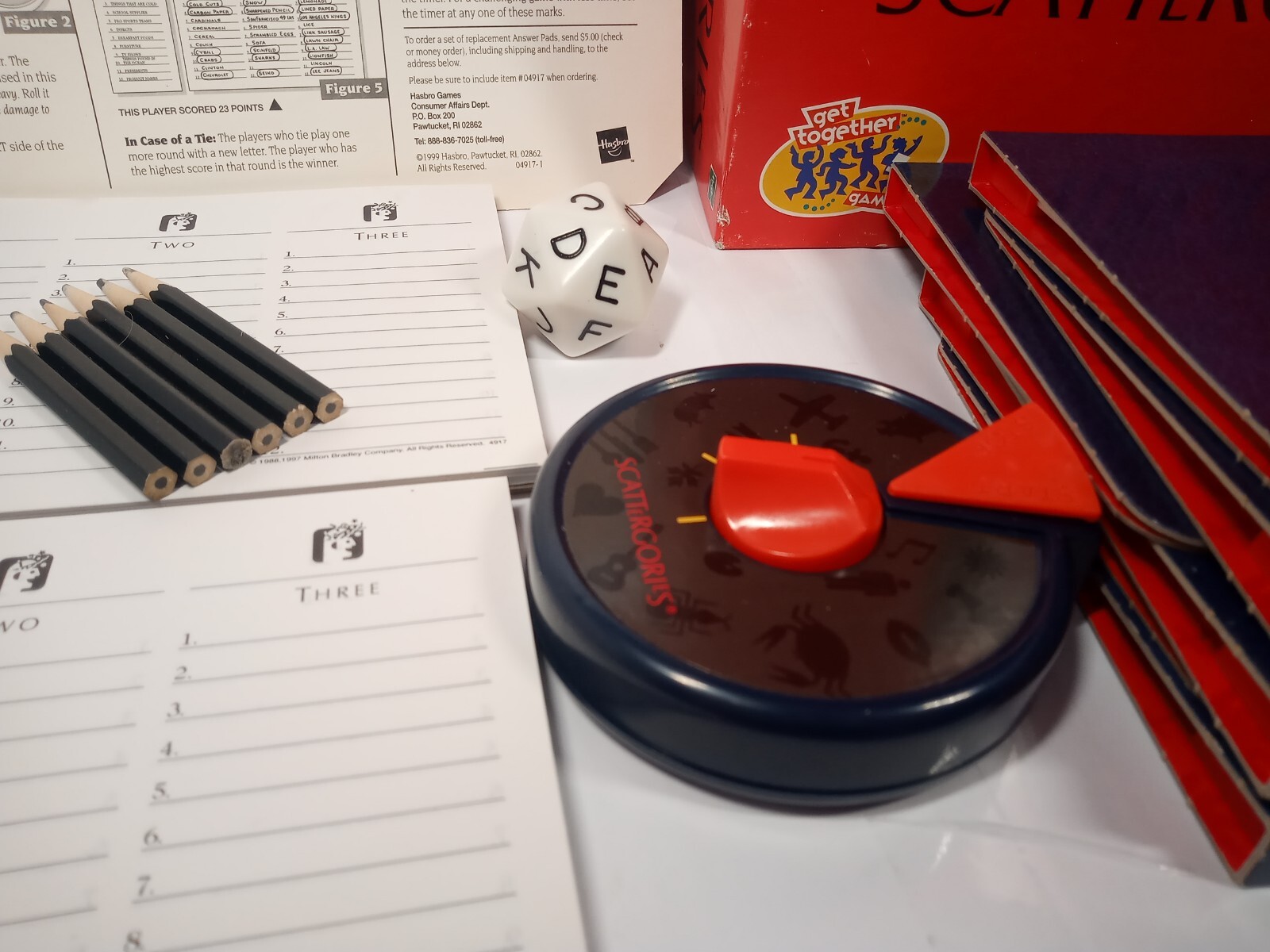 The Game Of Scattergories (1999, Hasbro) Complete