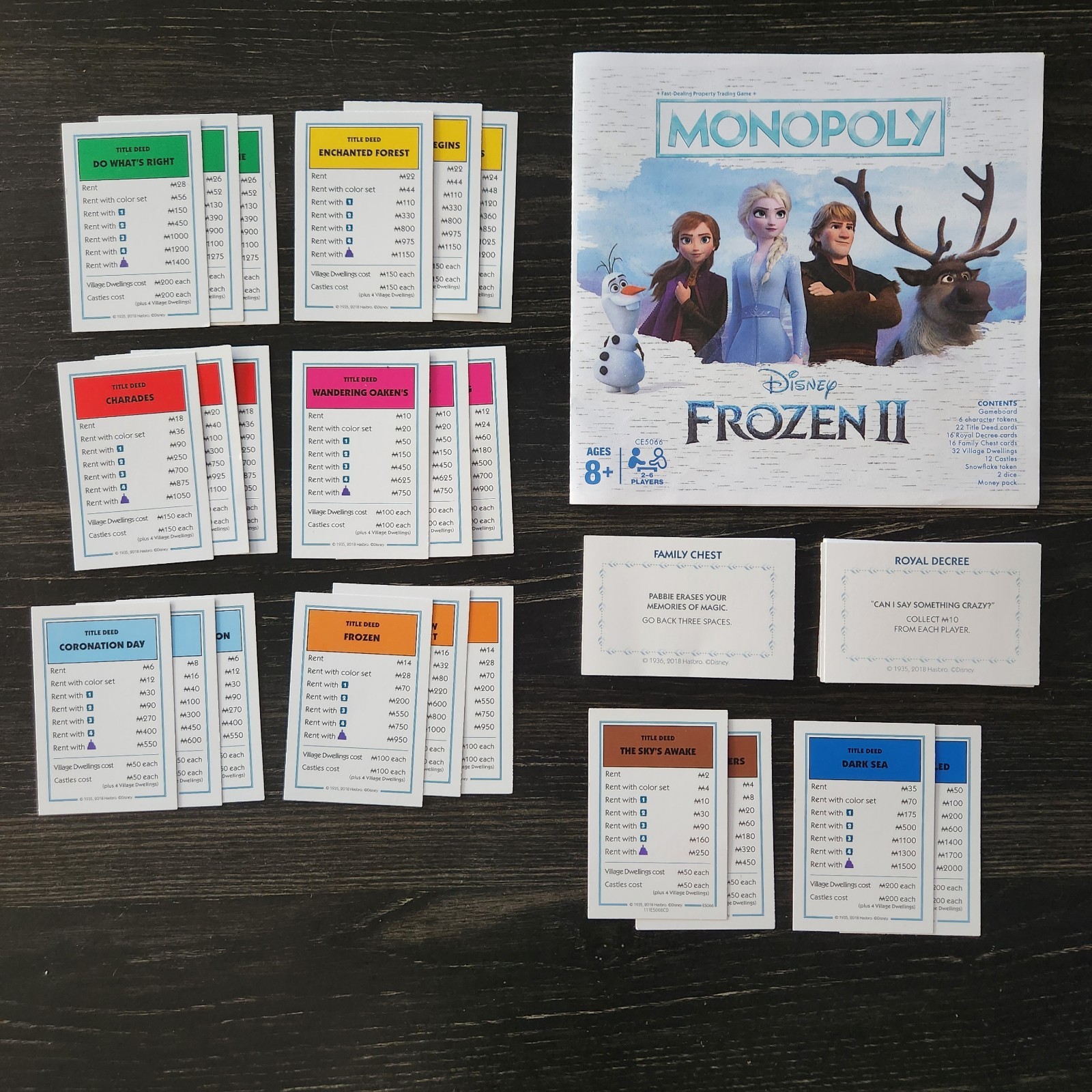 Monopoly Disney Frozen Board Game Bilingual Edition with Elsa Olaf Anna Kristoff
